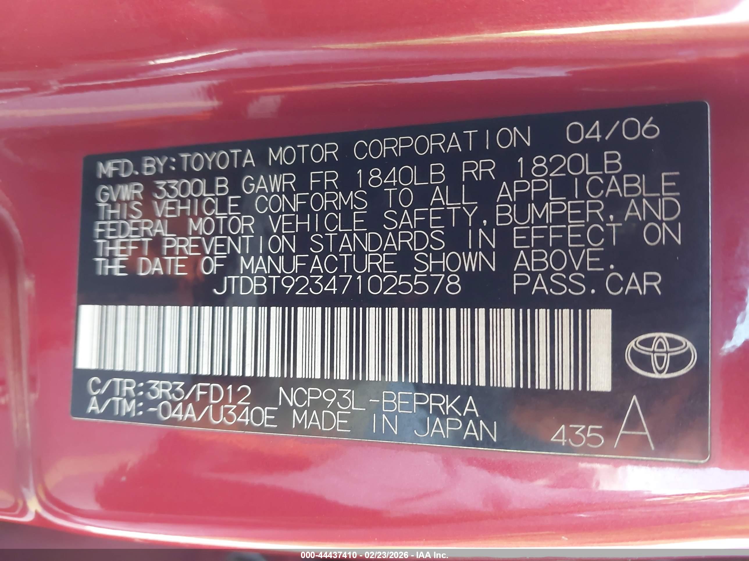 TOYOTA YARIS image 9
