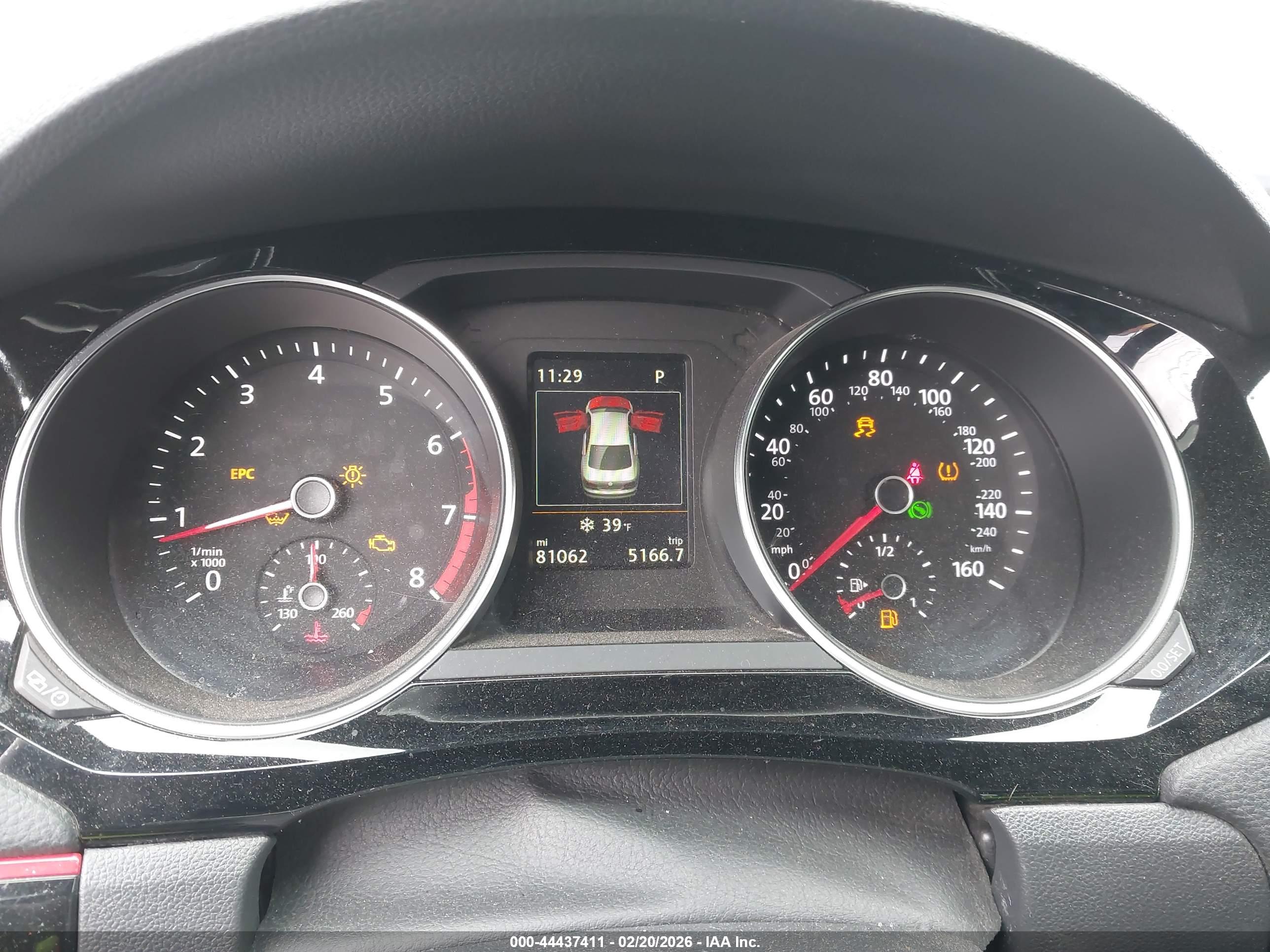VOLKSWAGEN JETTA image 7