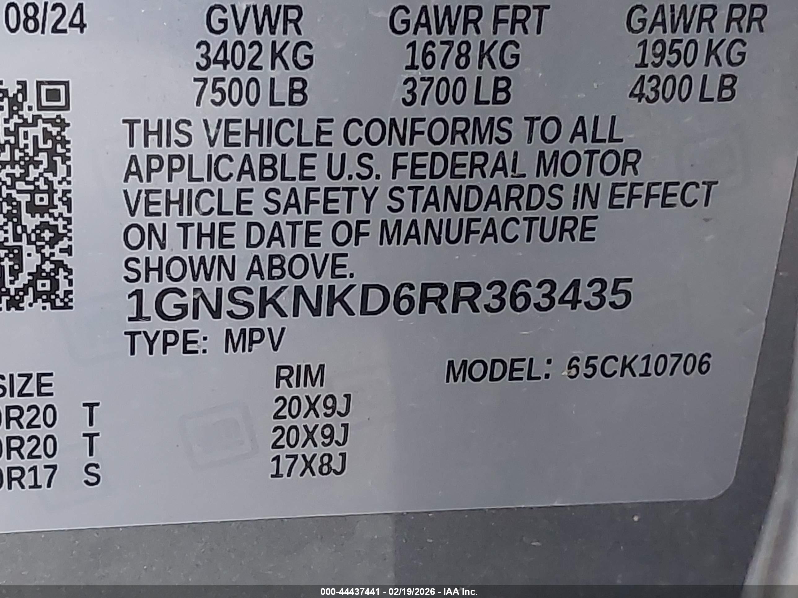 CHEVROLET TAHOE image 9