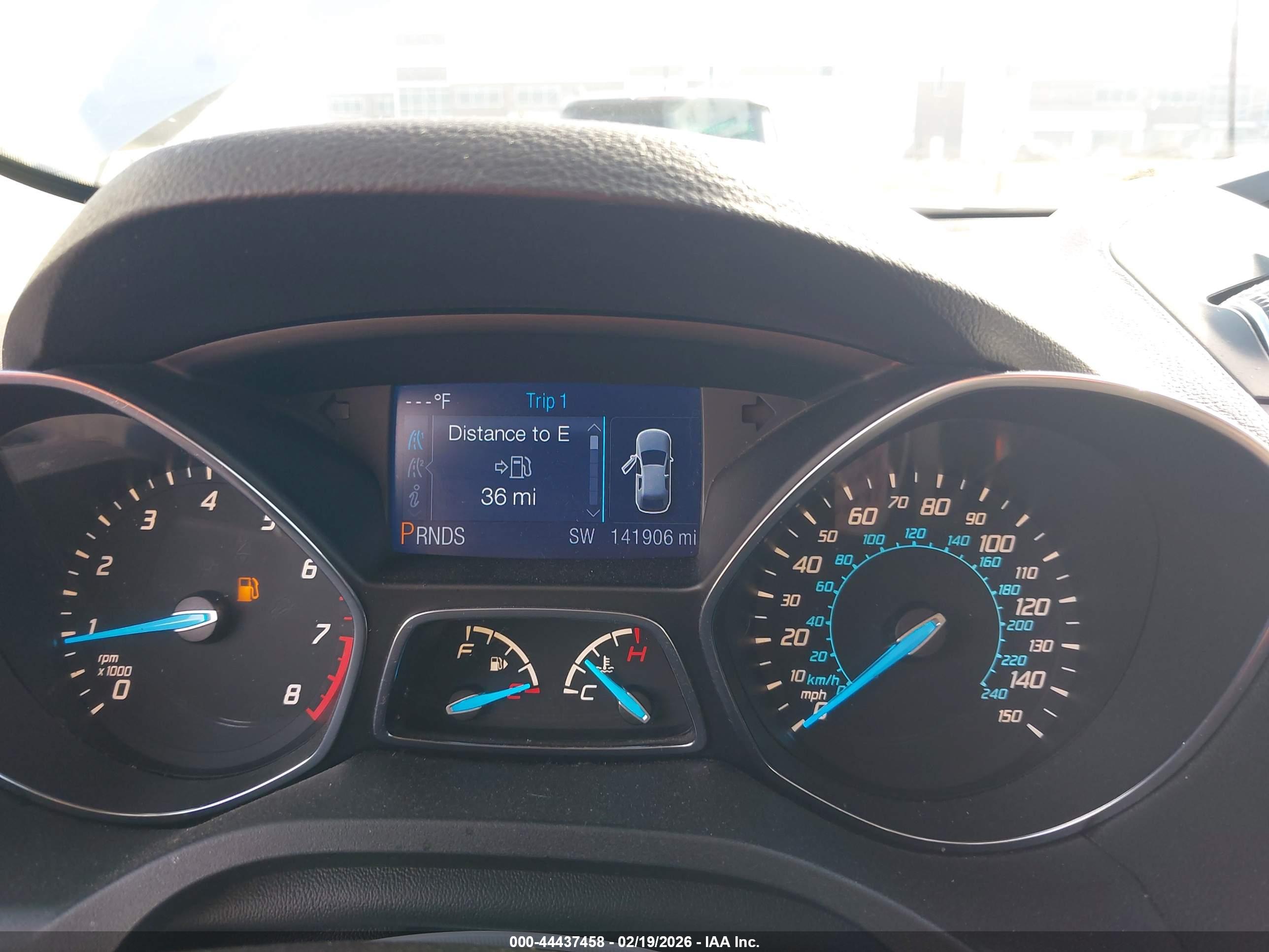 FORD ESCAPE image 7