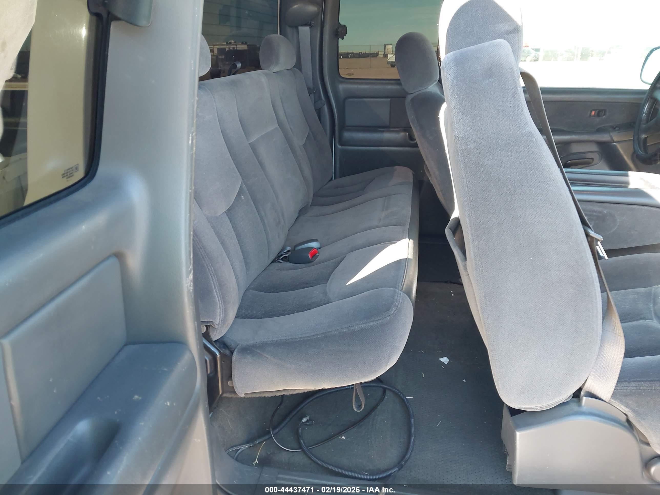 GMC SIERRA image 8