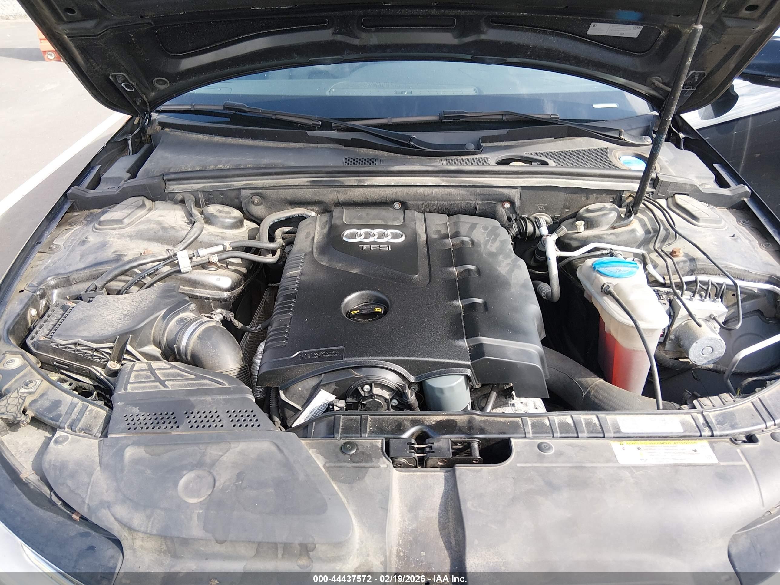 AUDI A4 image 10