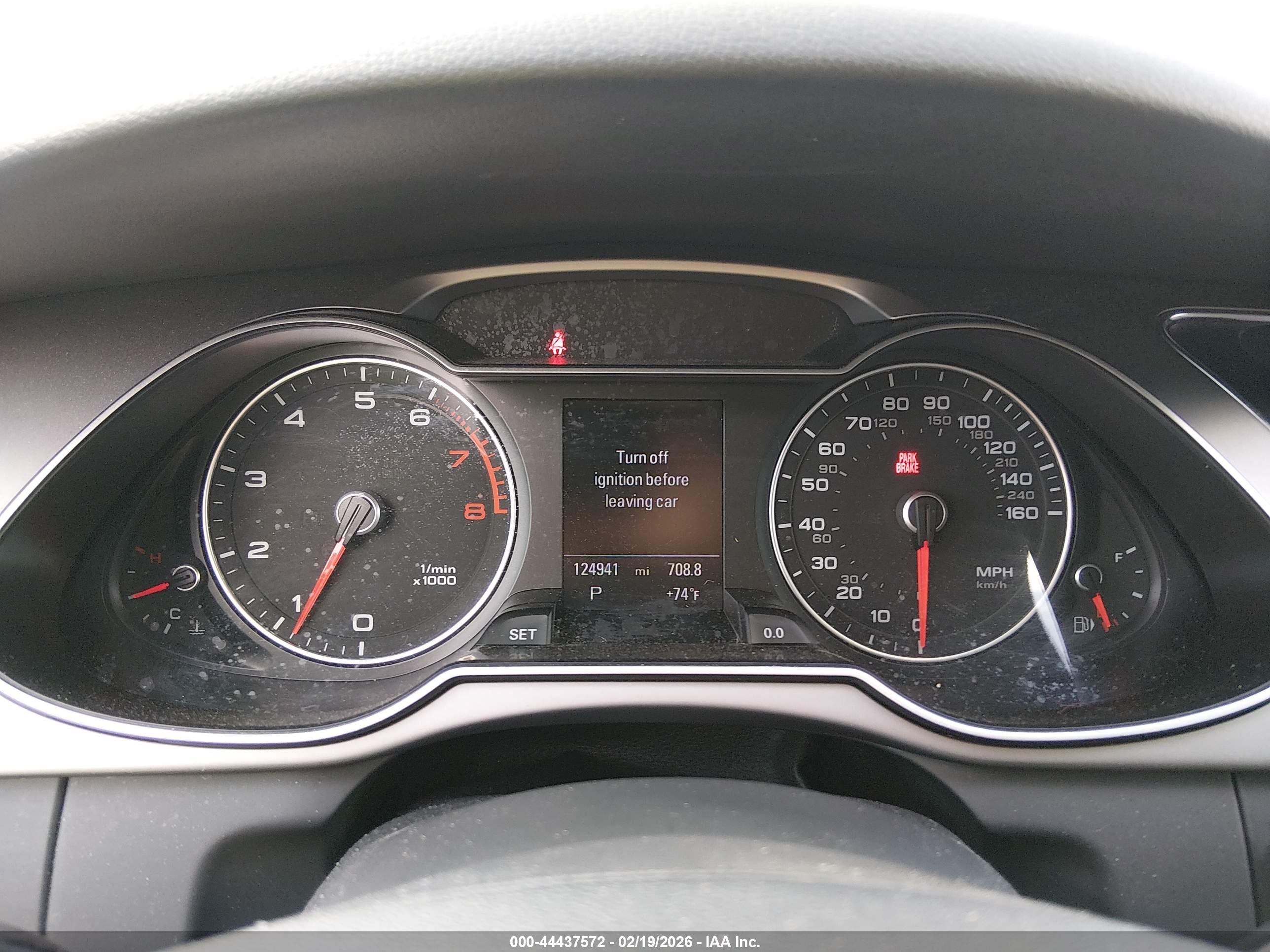 AUDI A4 image 7