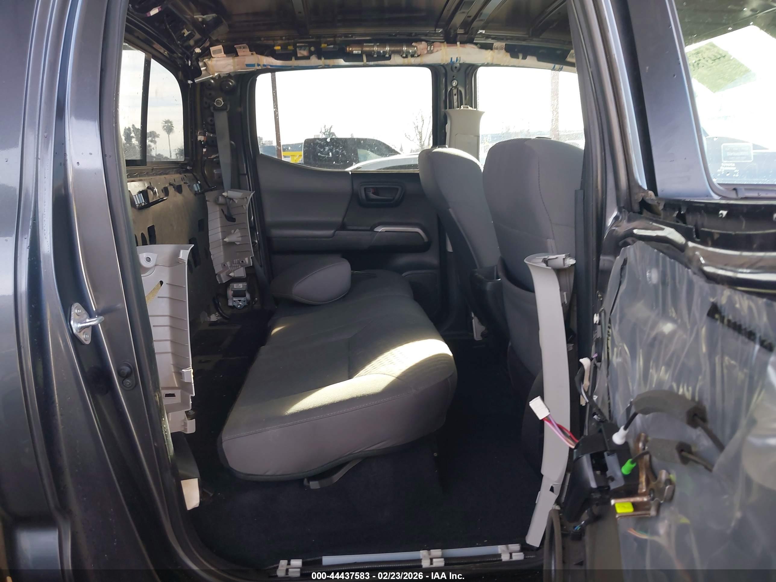 TOYOTA TACOMA image 8