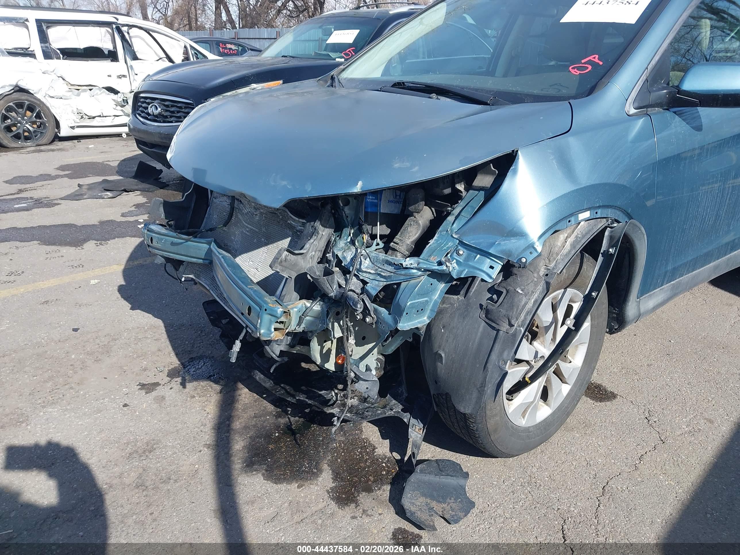 HONDA CR-V image 6