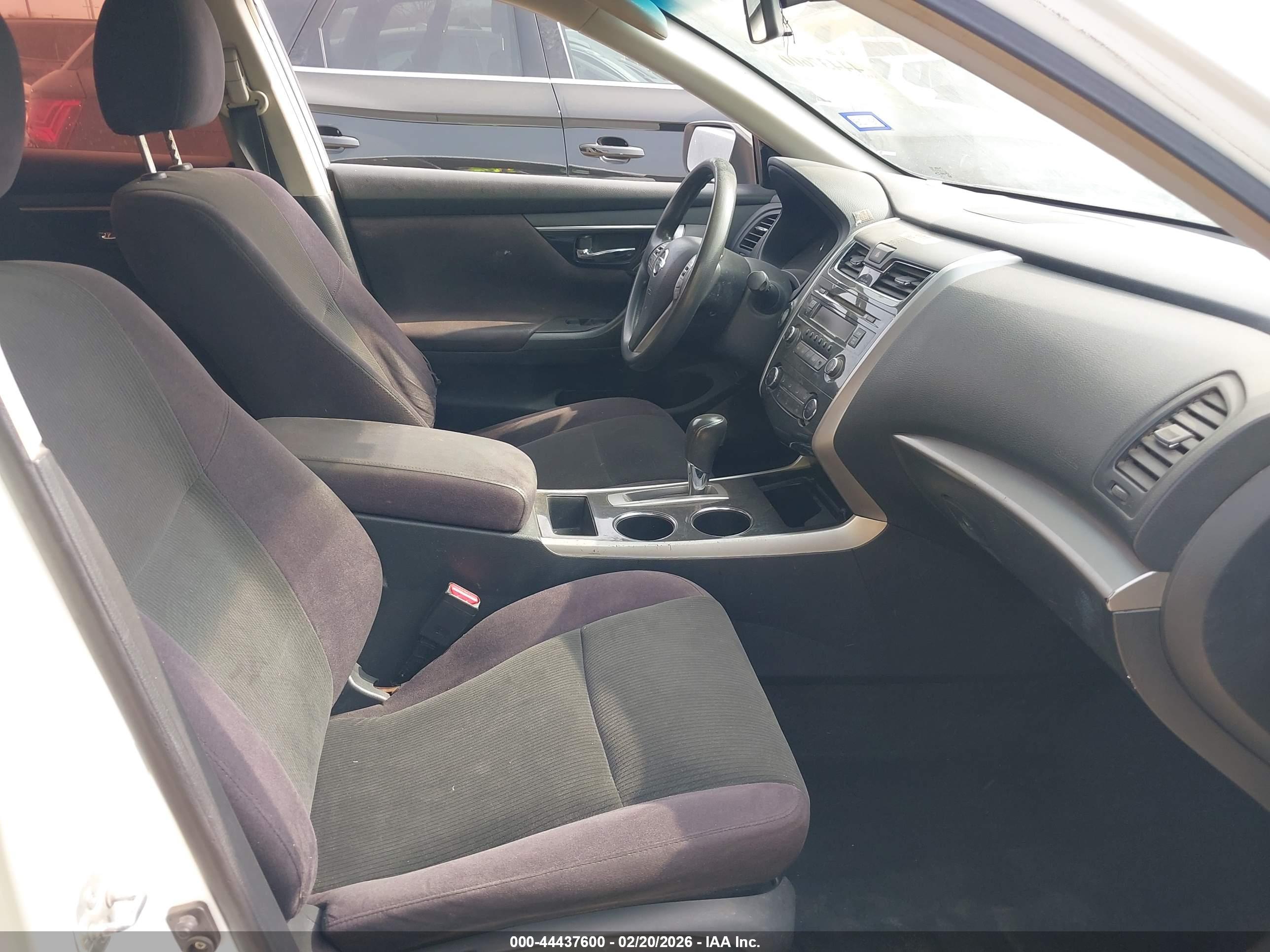NISSAN ALTIMA image 5
