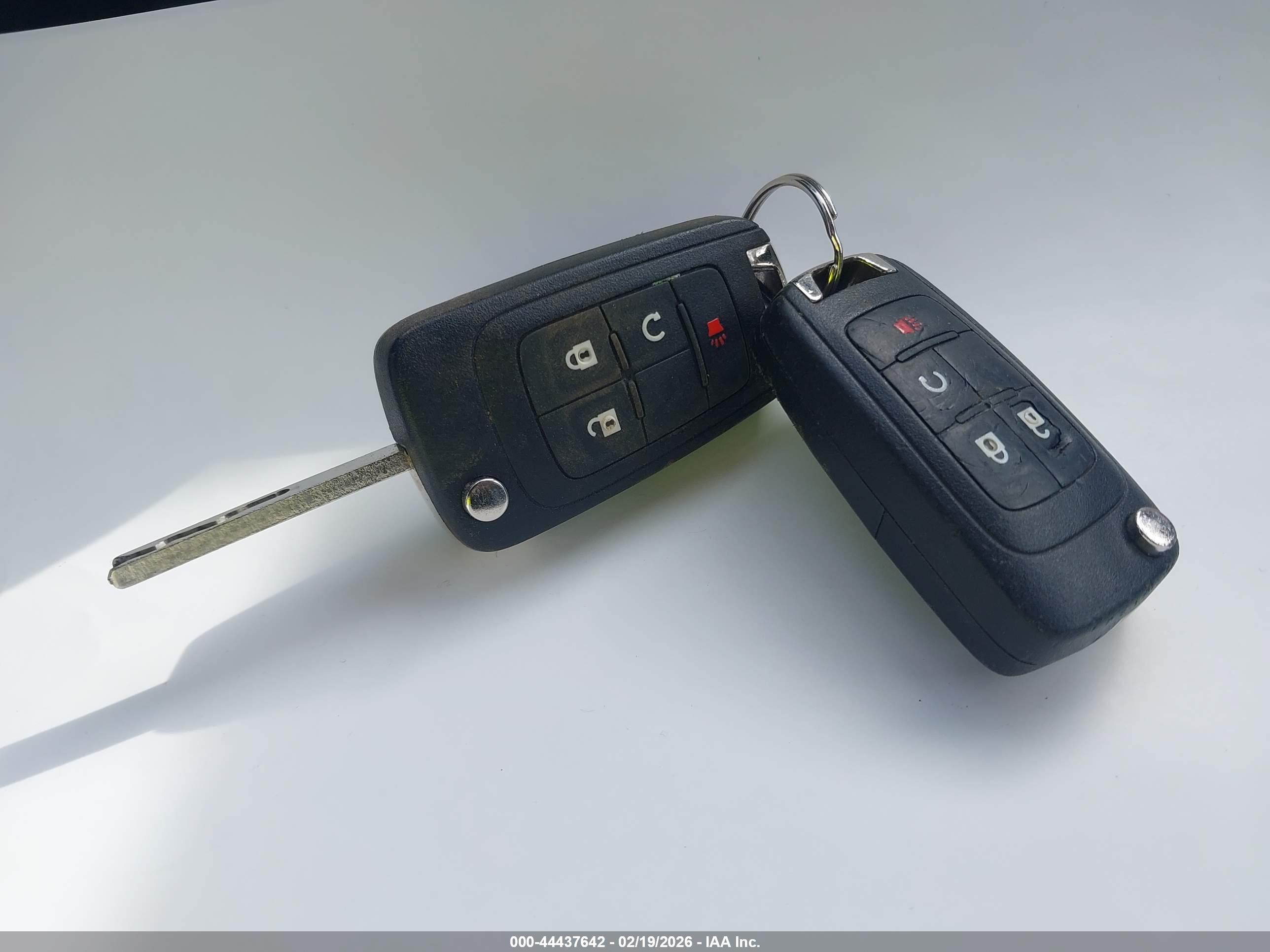 GMC TERRAIN image 11