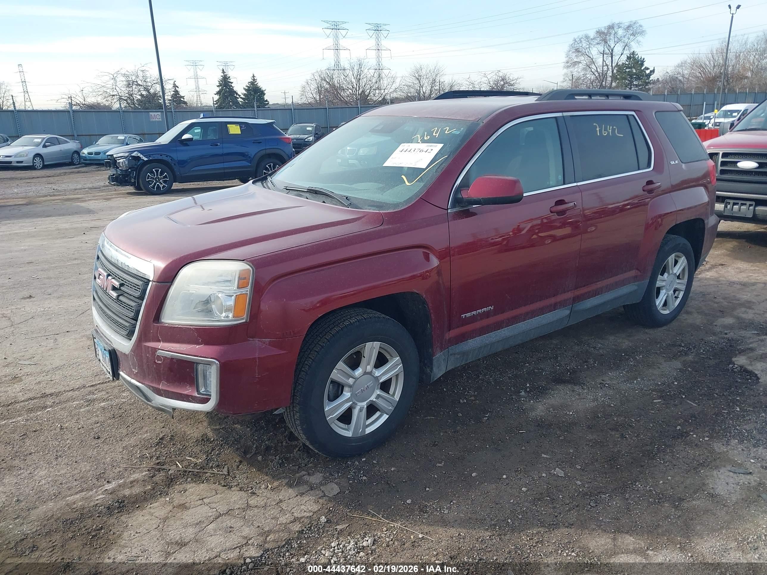 GMC TERRAIN image 2
