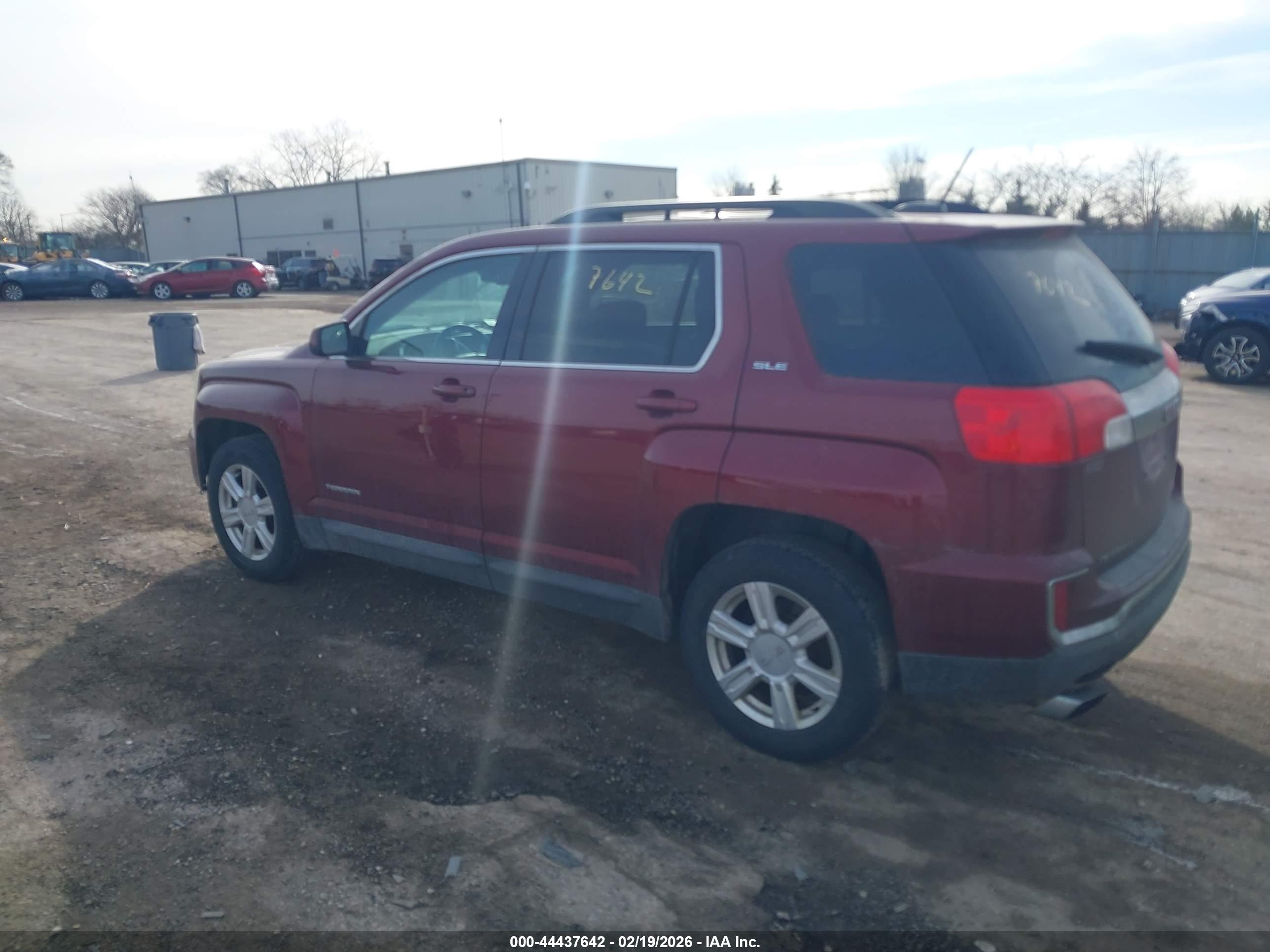 GMC TERRAIN image 3