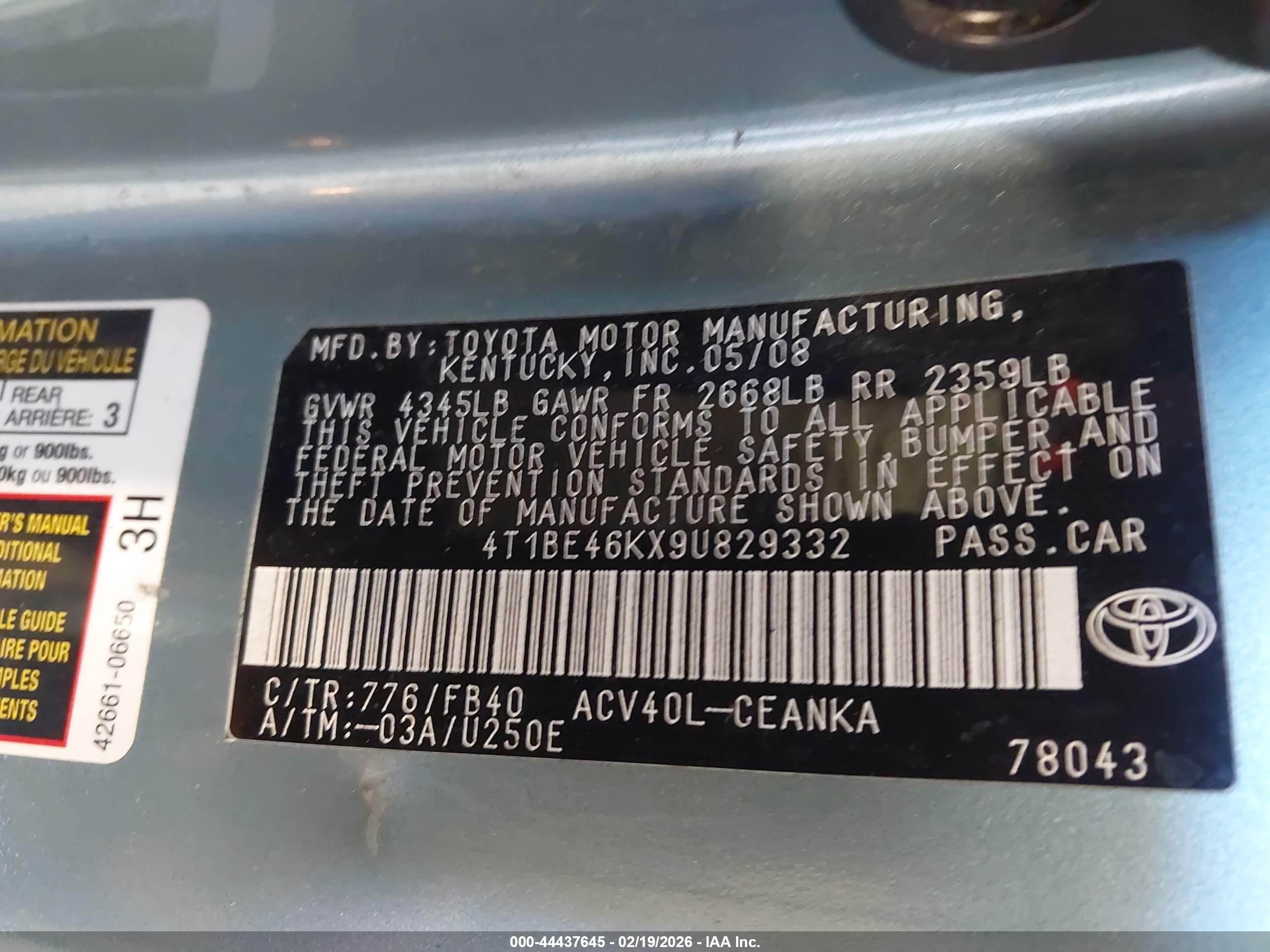TOYOTA CAMRY image 9
