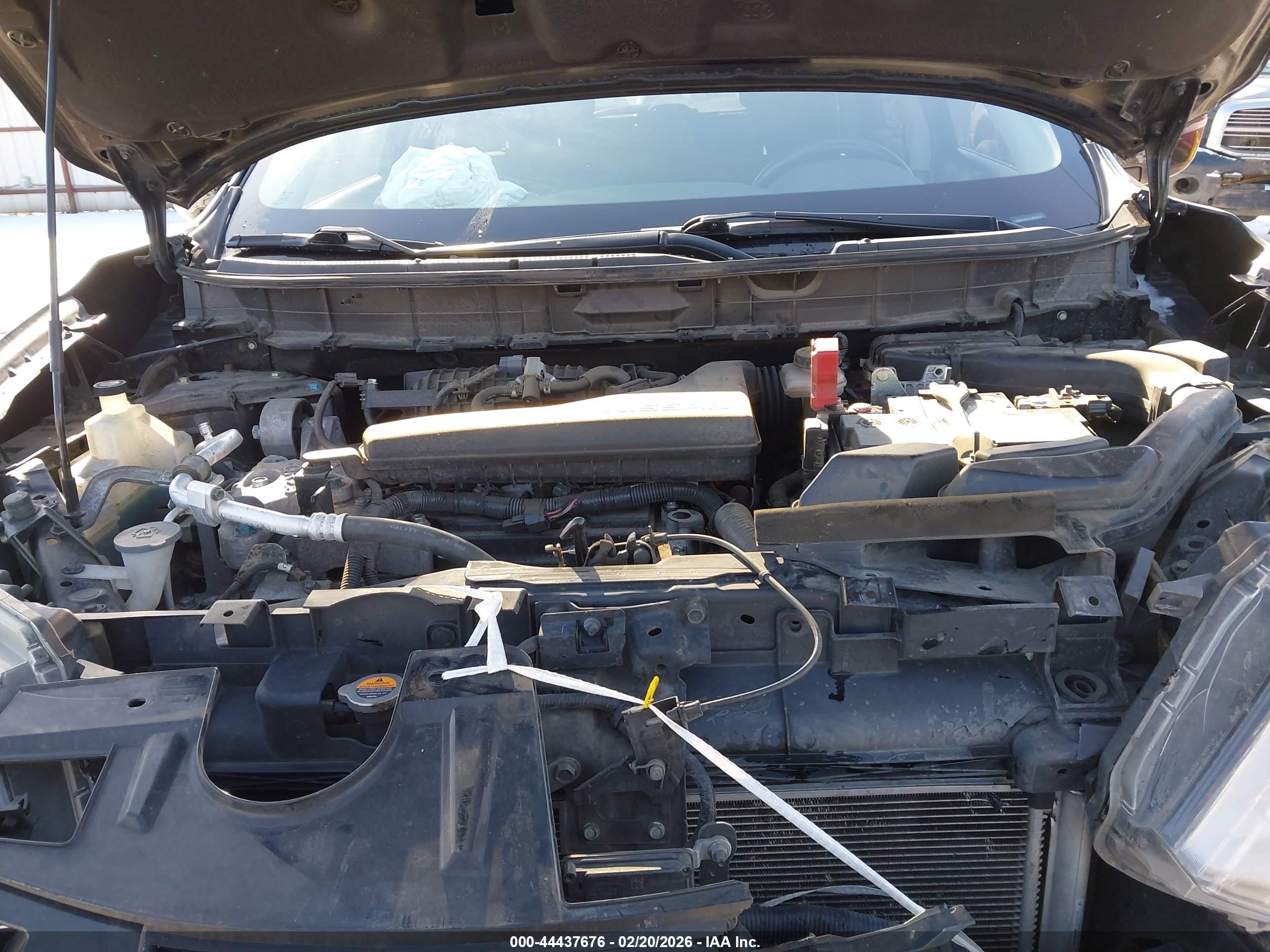 NISSAN ROGUE image 10