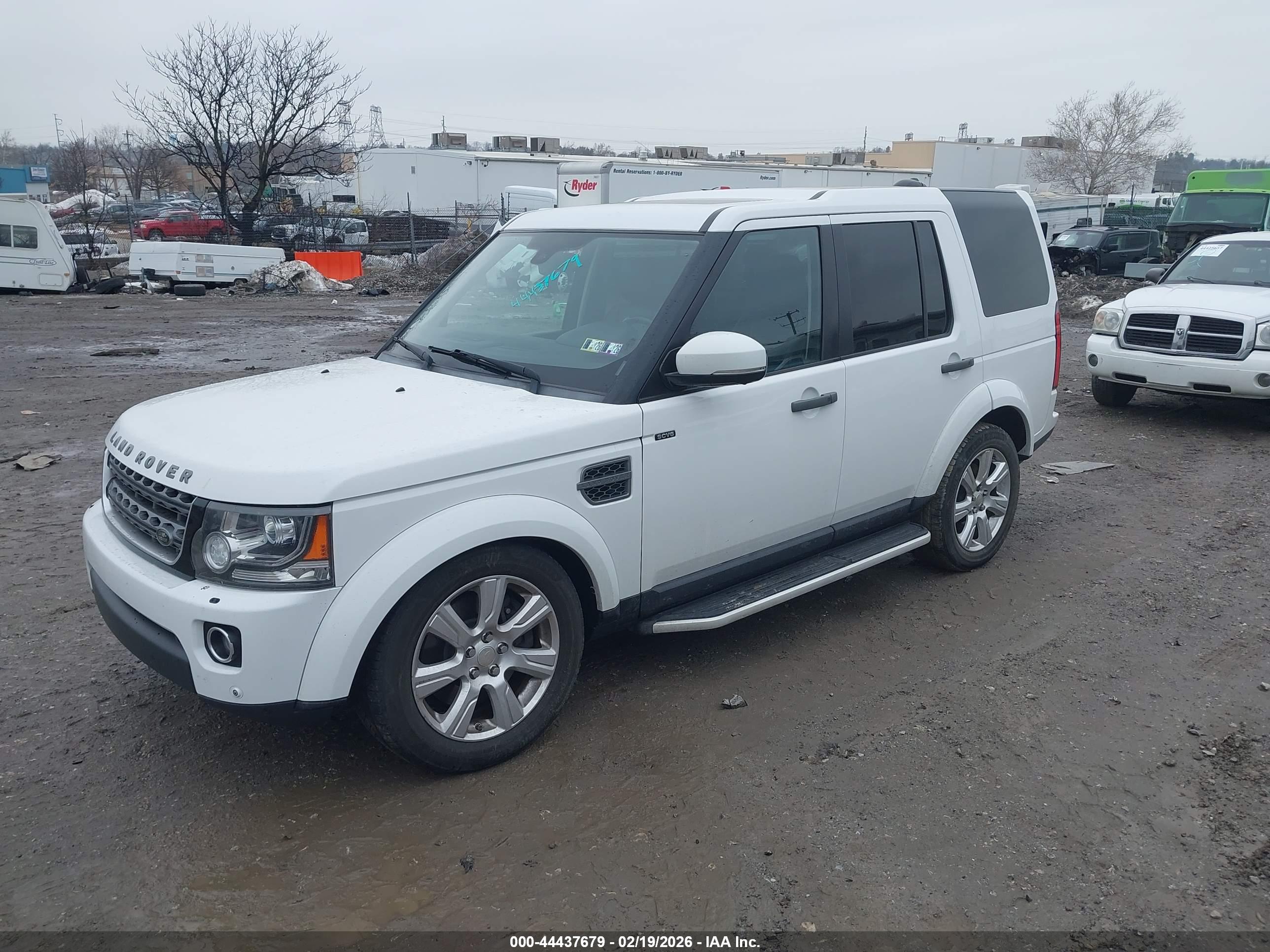 LAND ROVER image 2