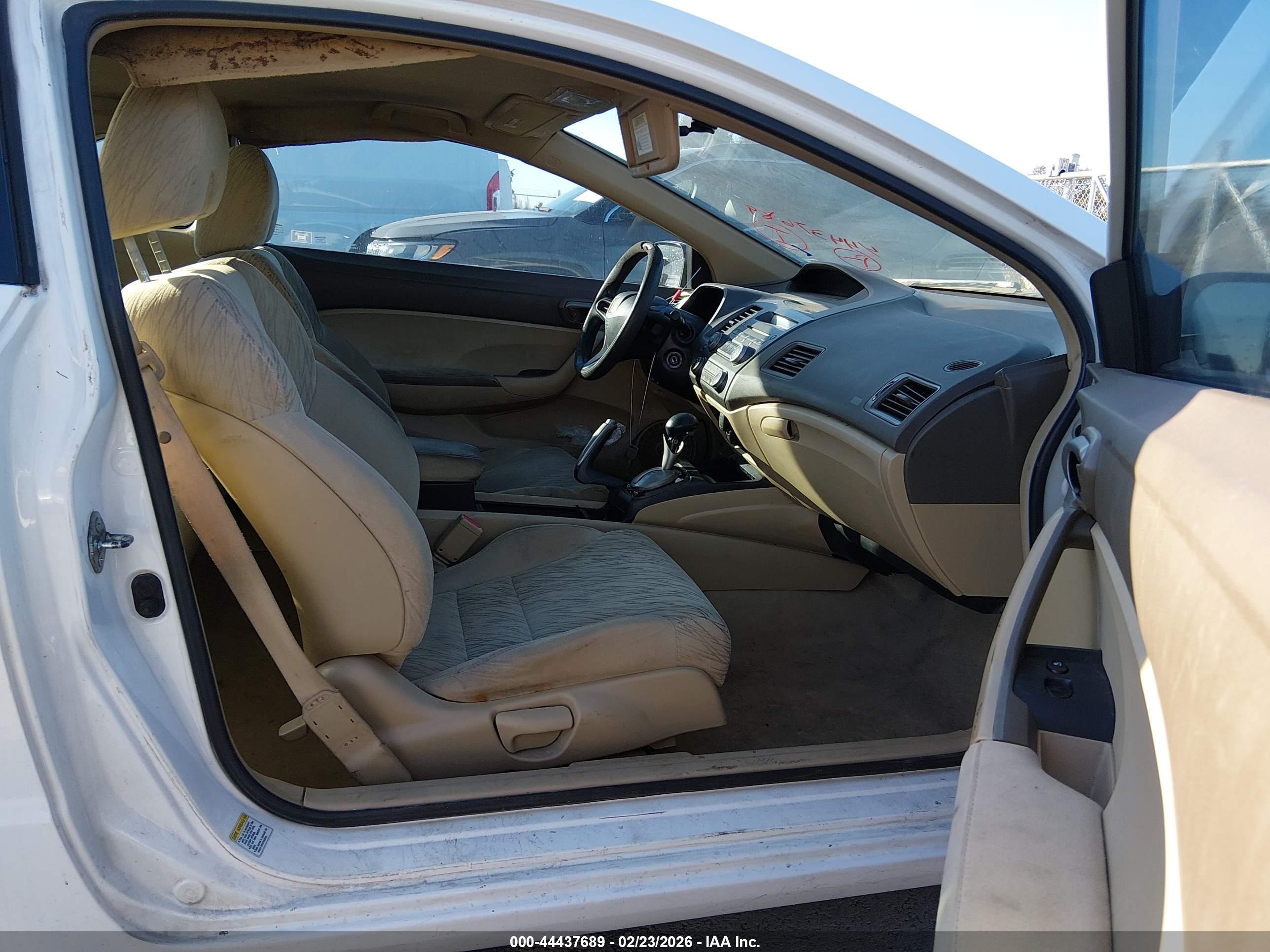 HONDA CIVIC image 5