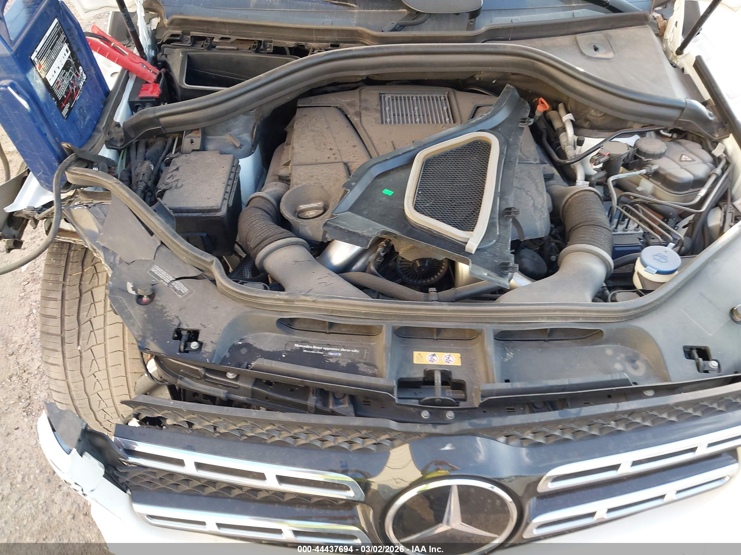 MERCEDES-BENZ GLS image 10