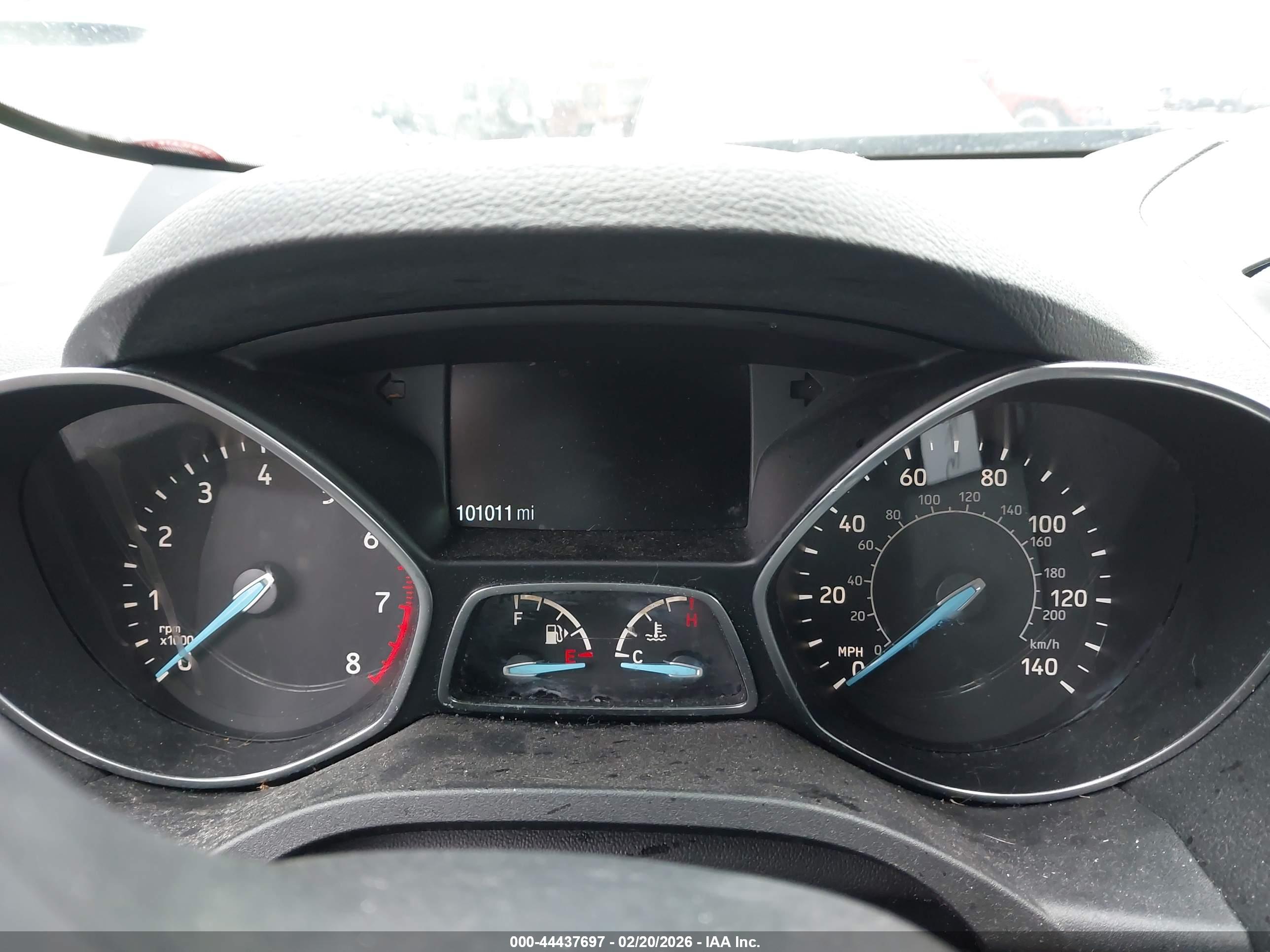 FORD ESCAPE image 7