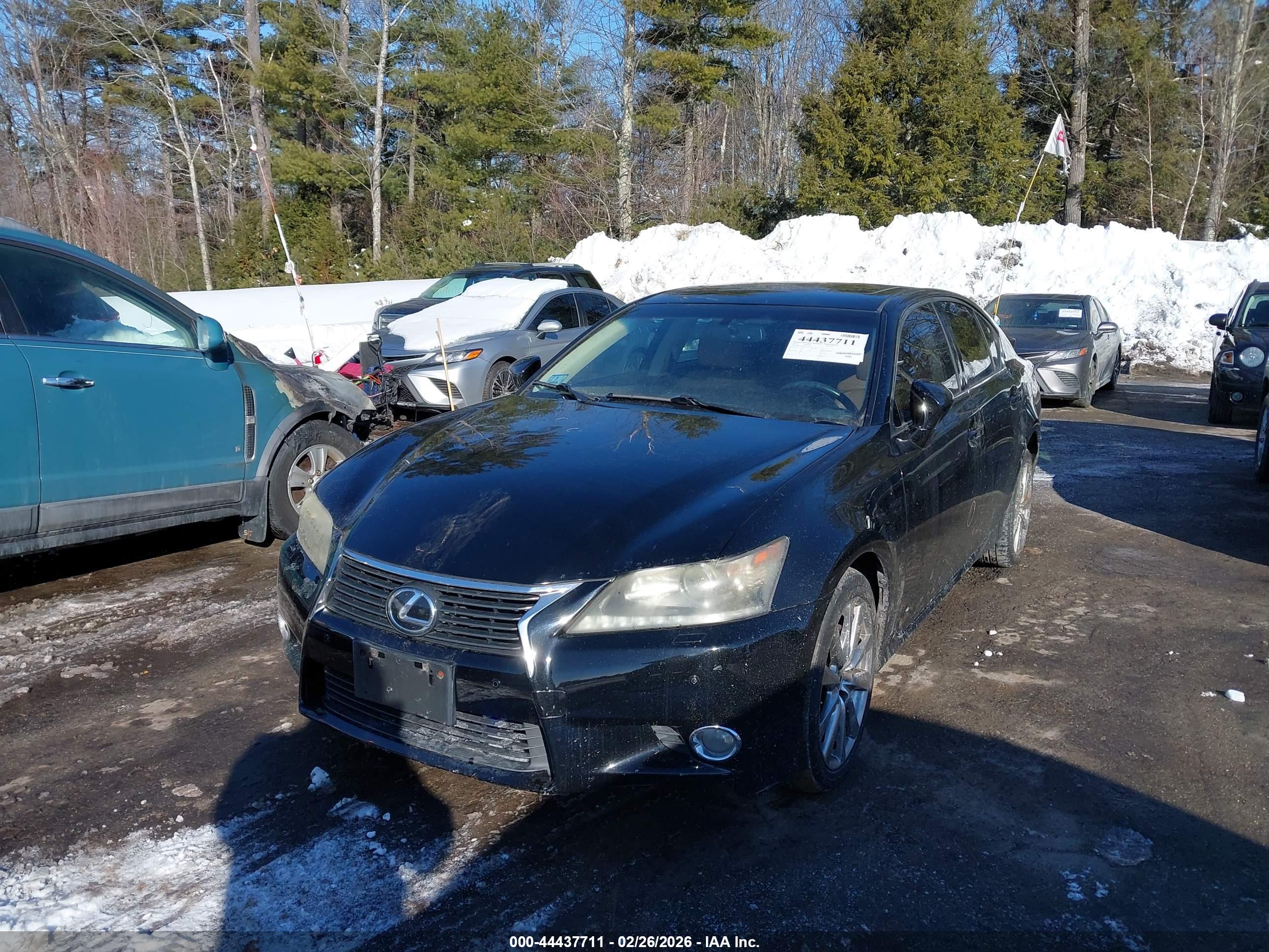 LEXUS GS image 2
