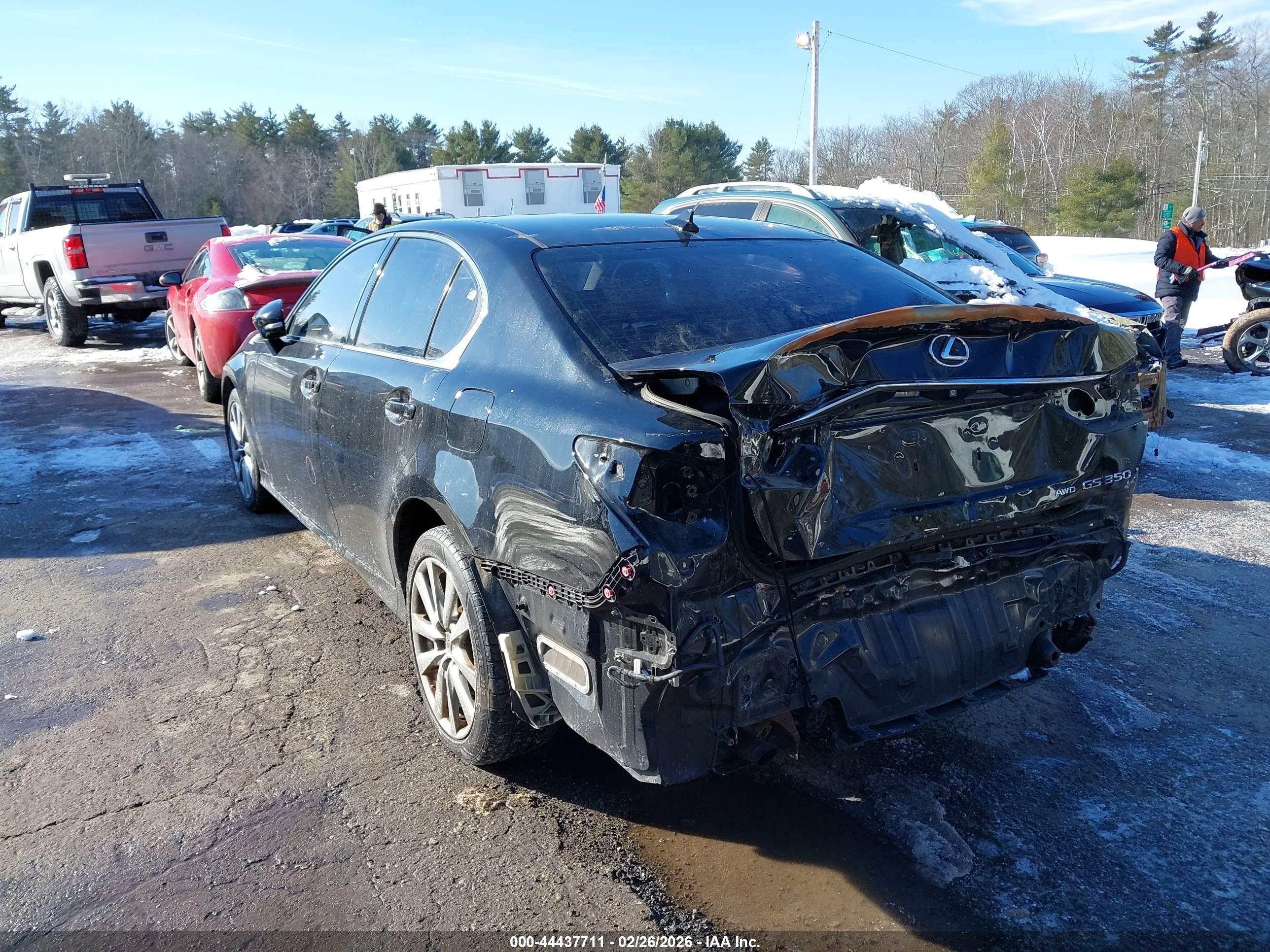 LEXUS GS image 3