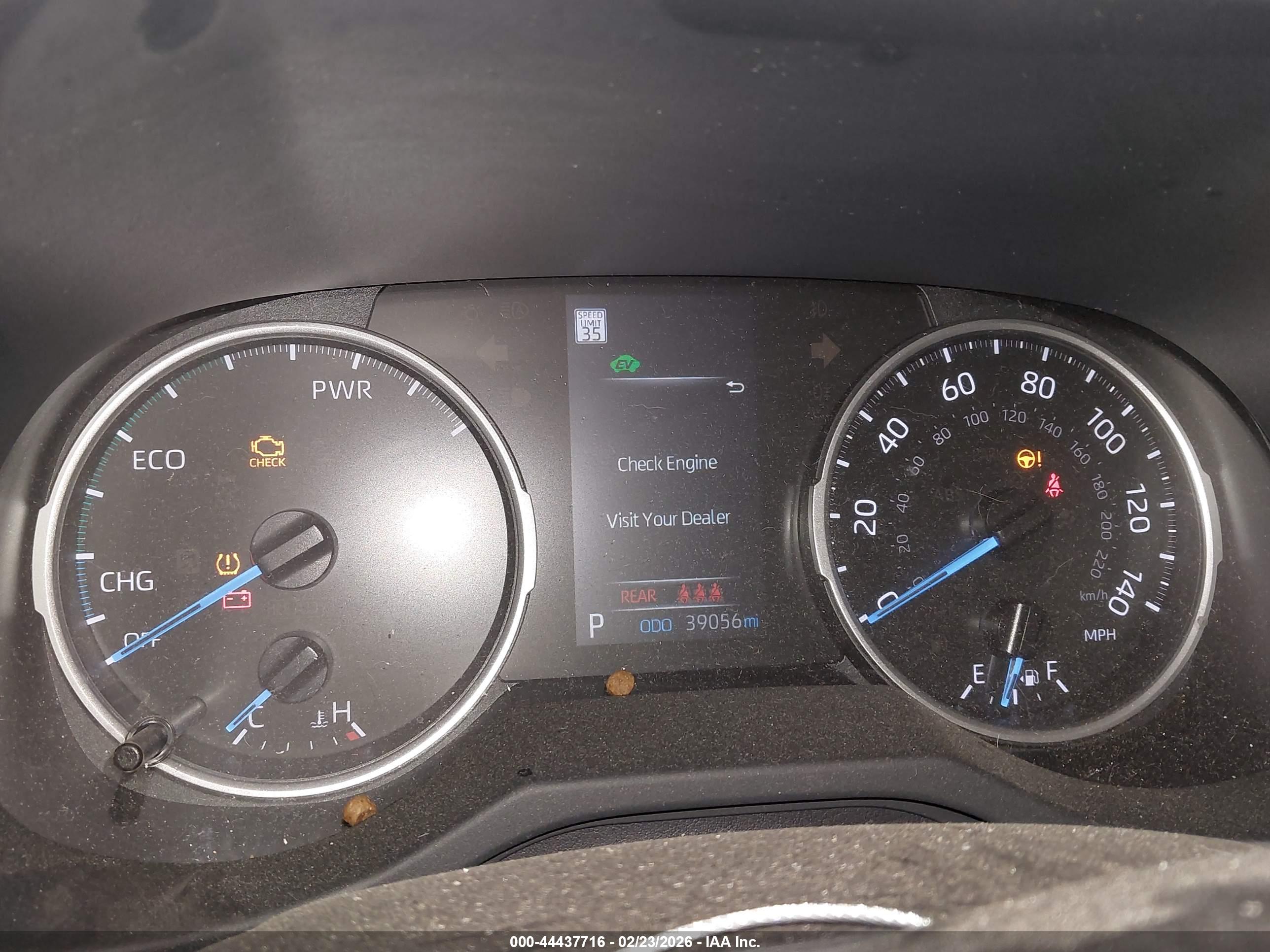 TOYOTA RAV4 image 7