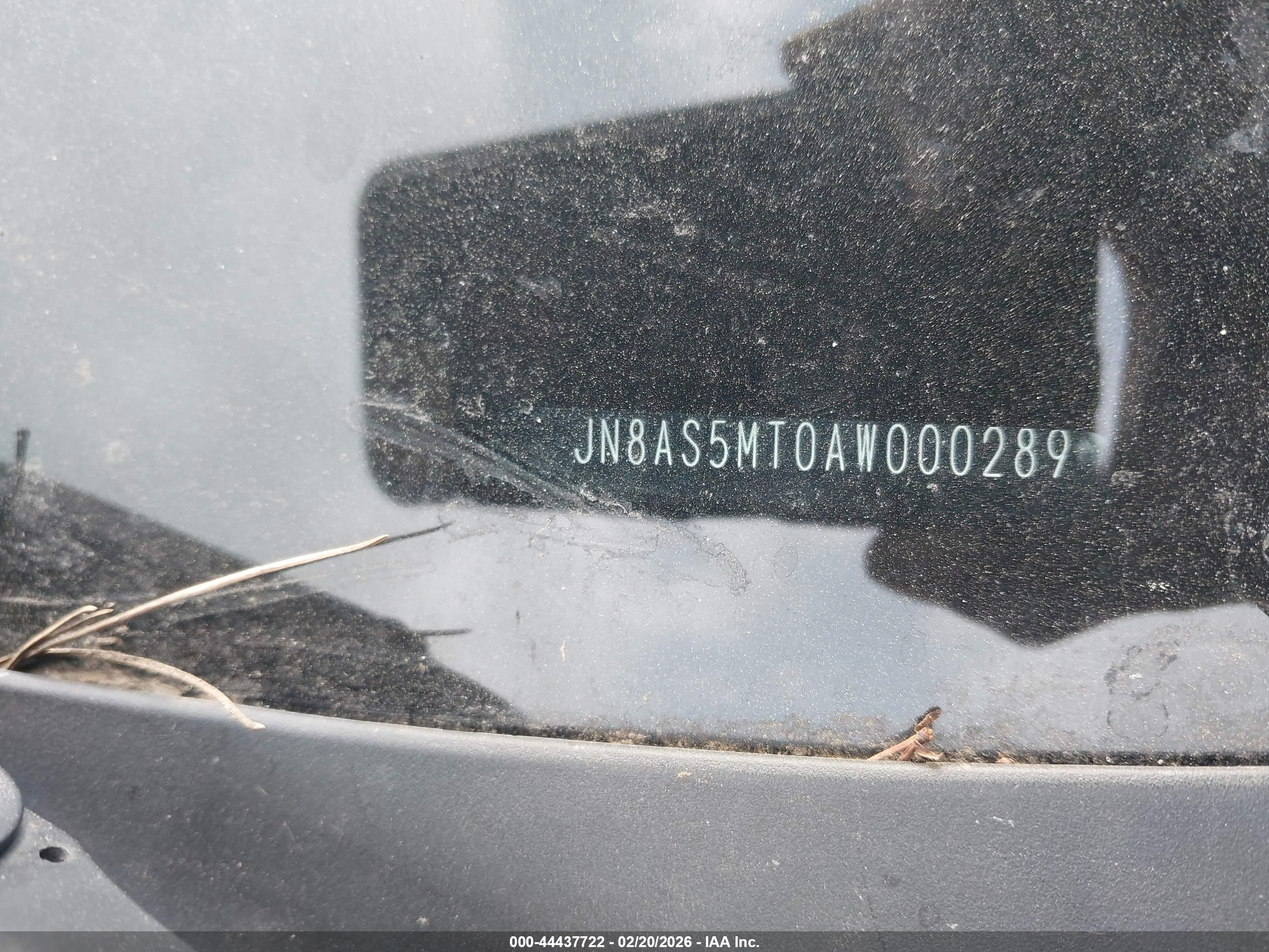 NISSAN ROGUE image 9