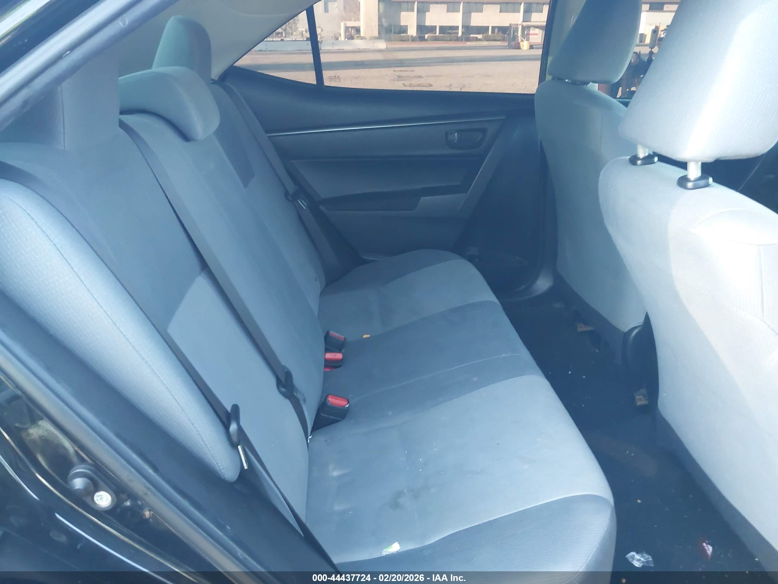 TOYOTA COROLLA image 8