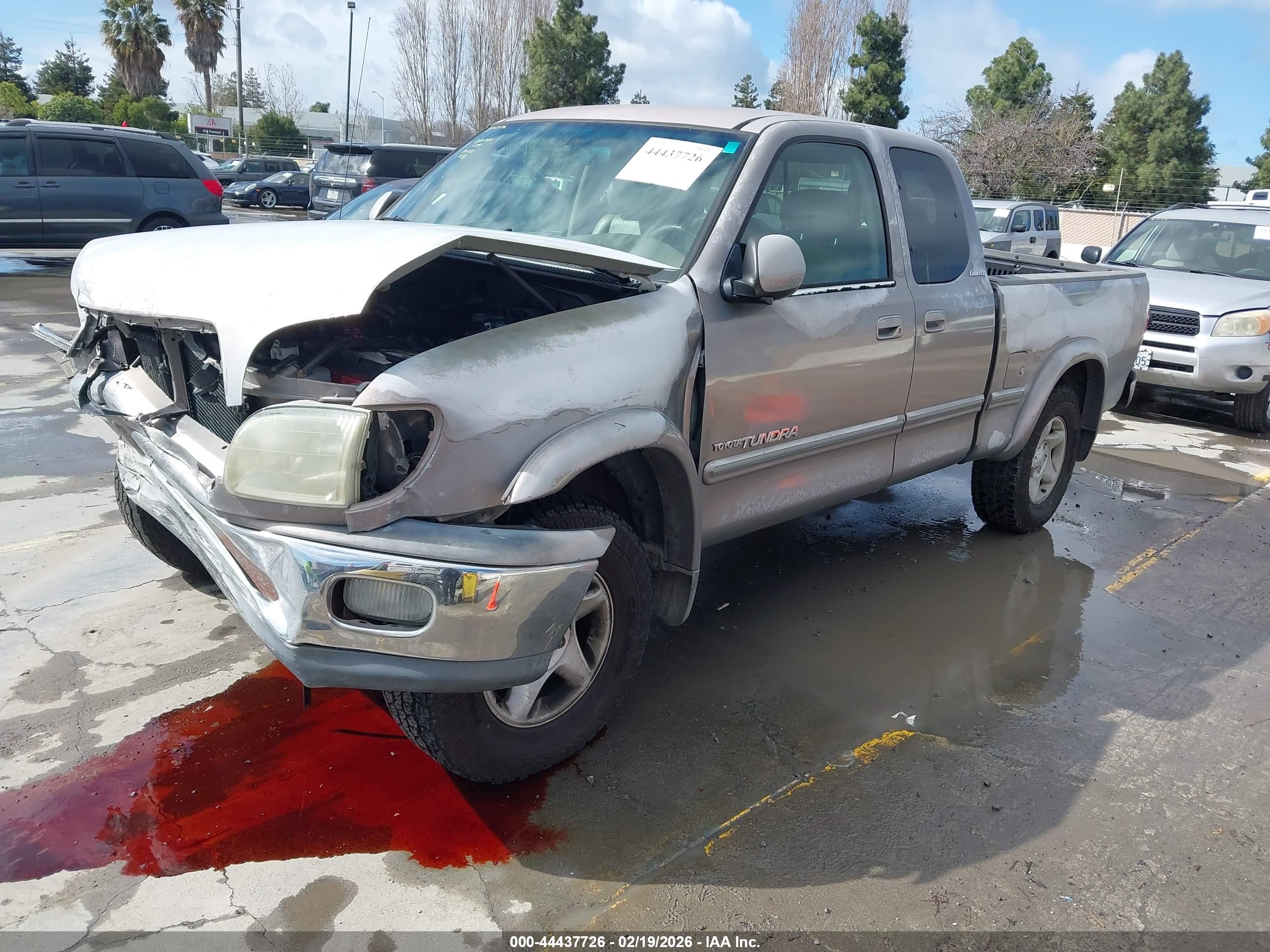 TOYOTA TUNDRA image 2