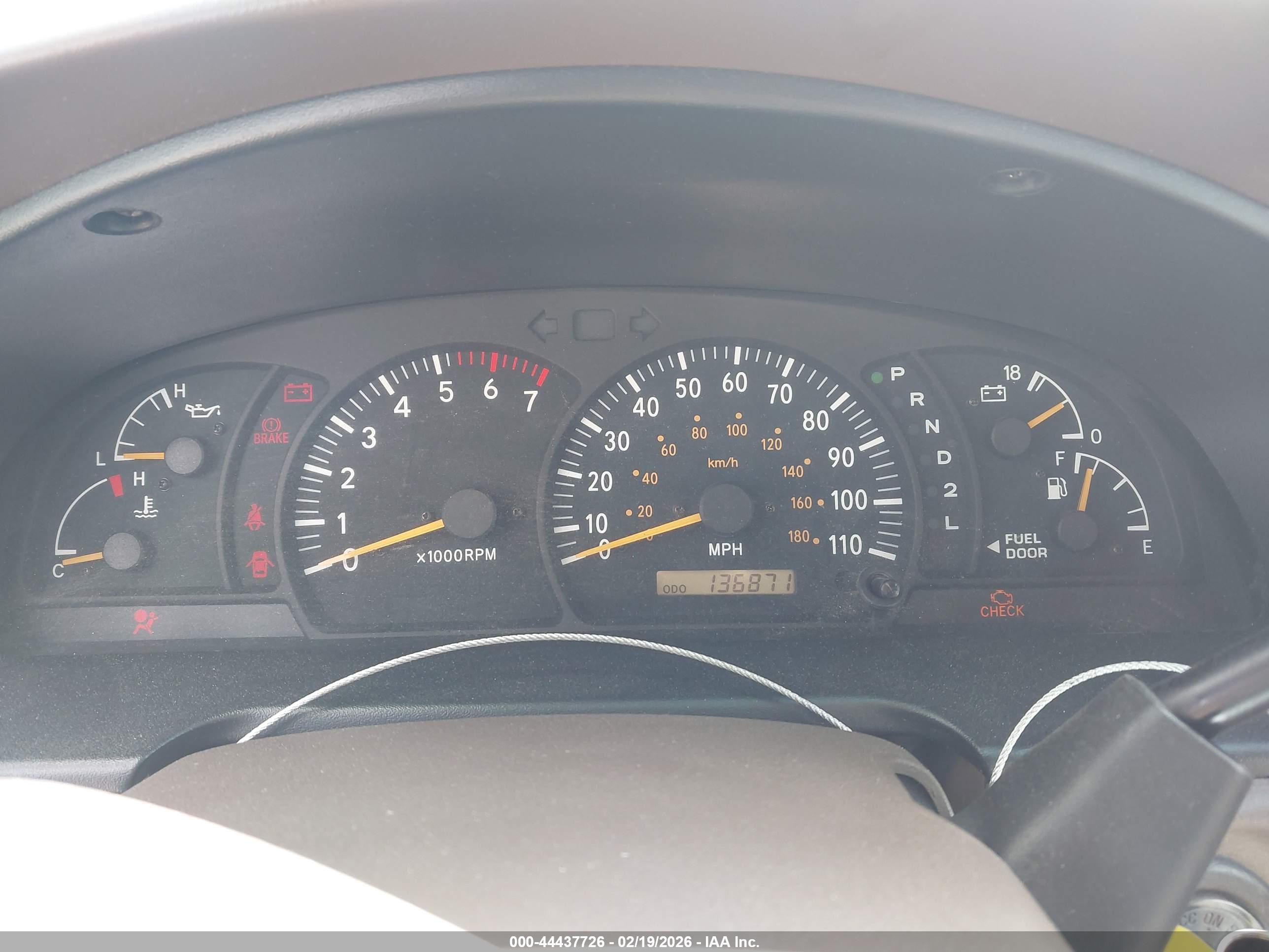 TOYOTA TUNDRA image 7