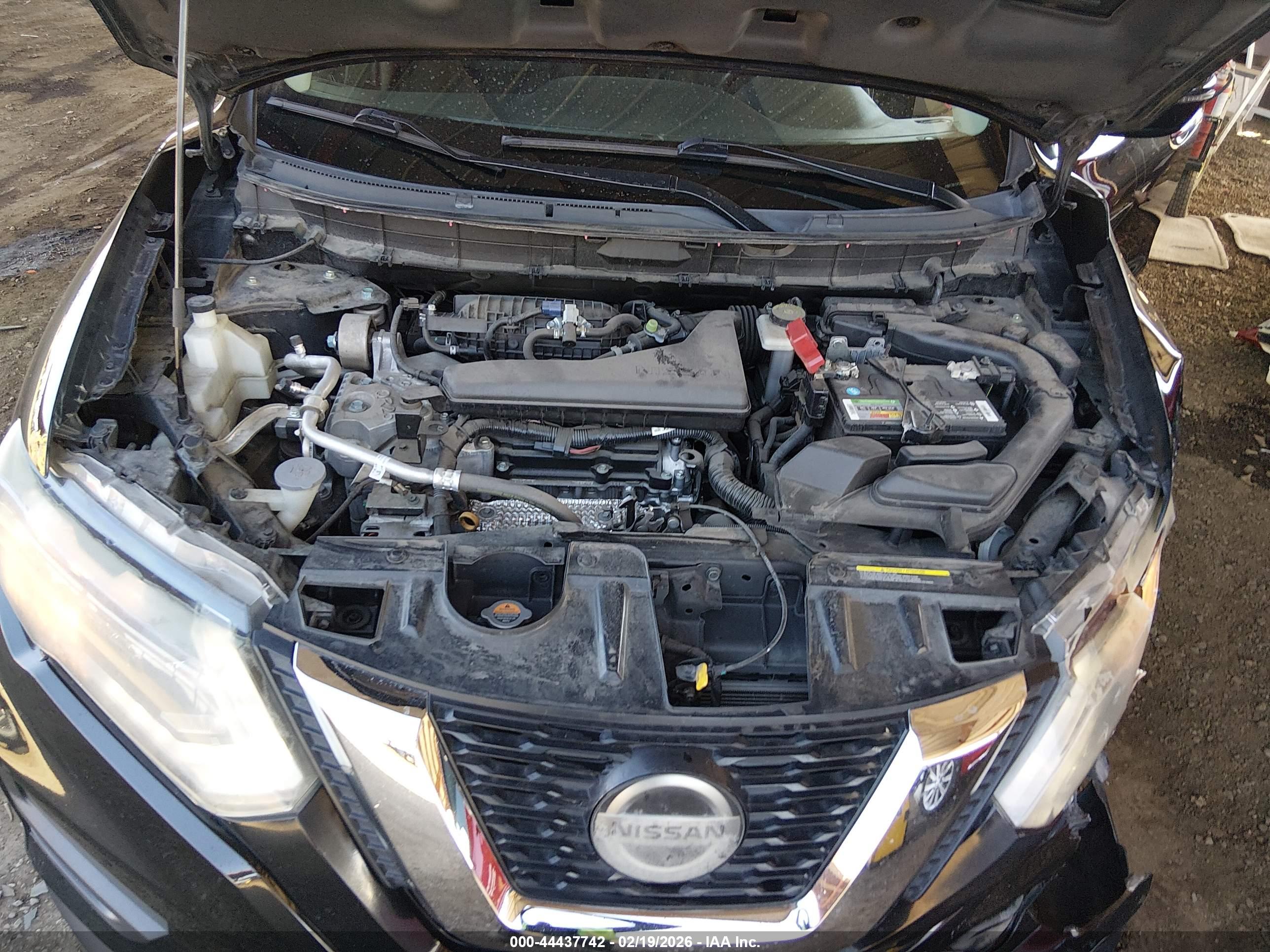 NISSAN ROGUE image 10