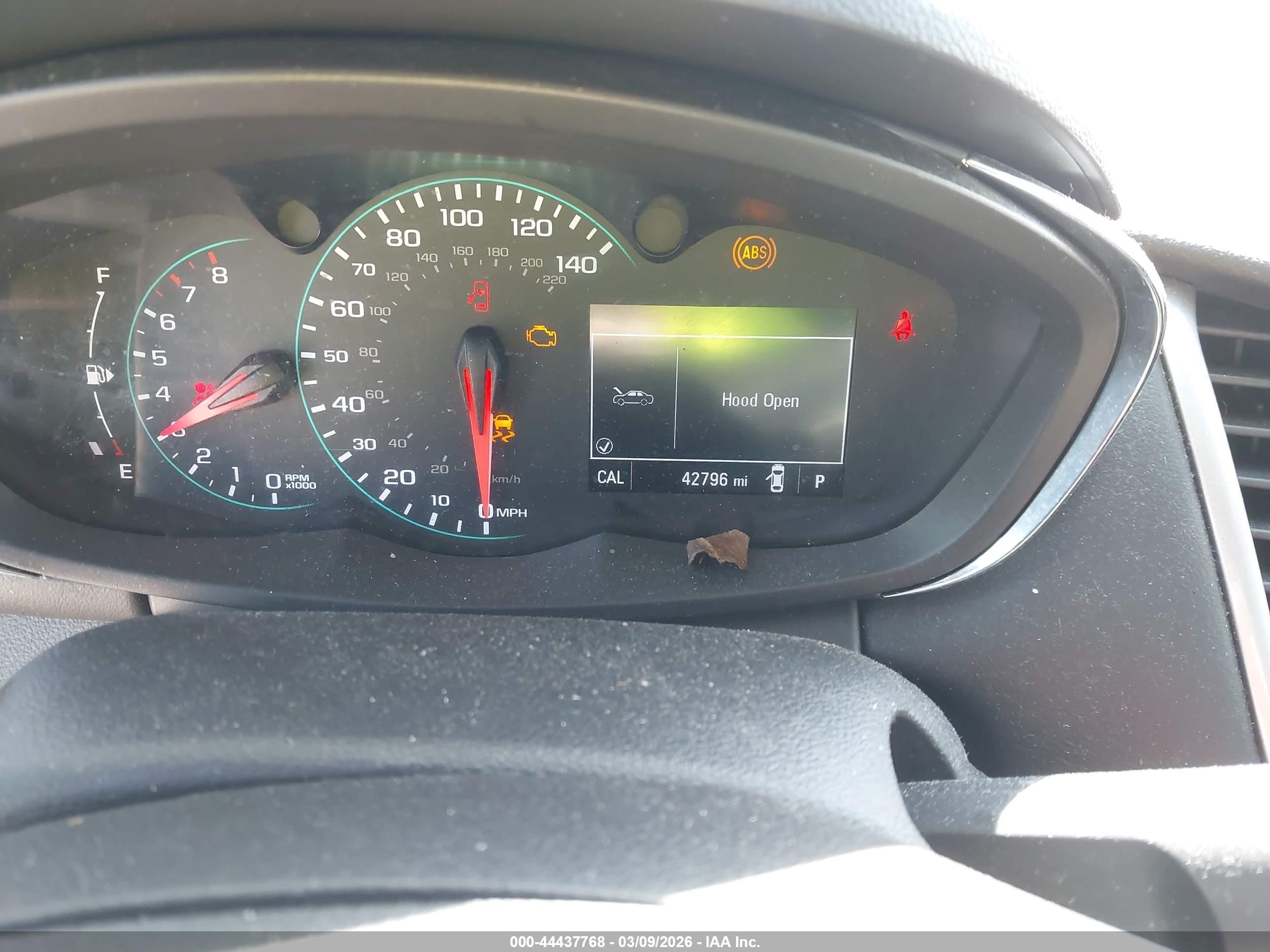 CHEVROLET TRAX image 7