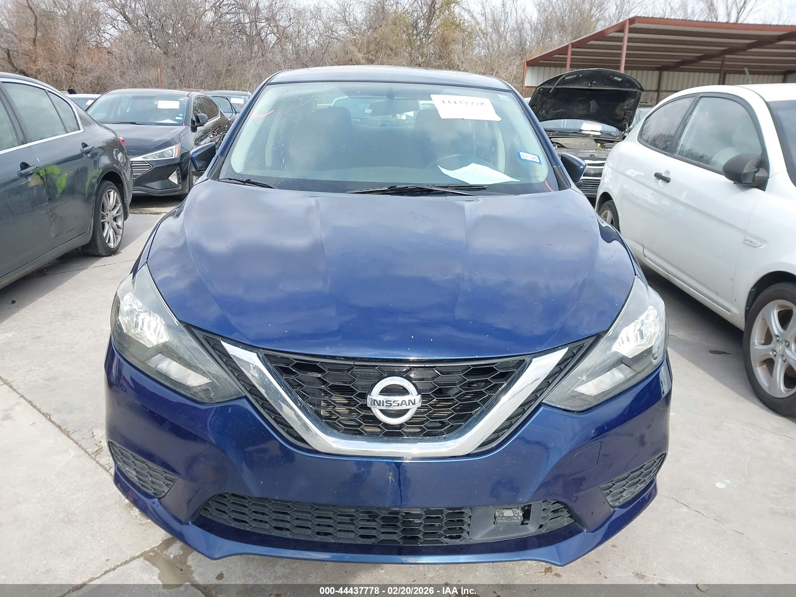 NISSAN SENTRA image 6