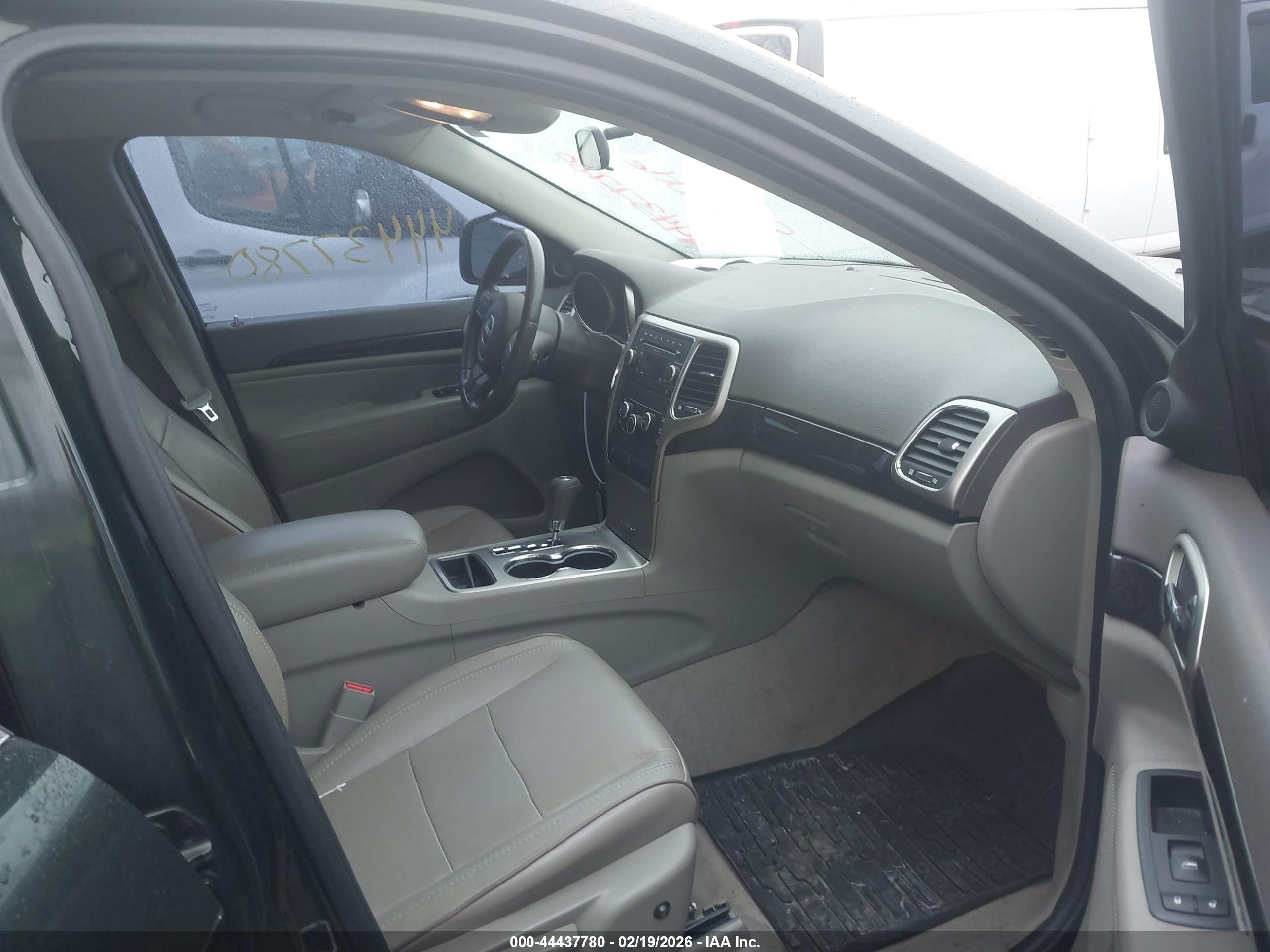 JEEP GRAND image 5
