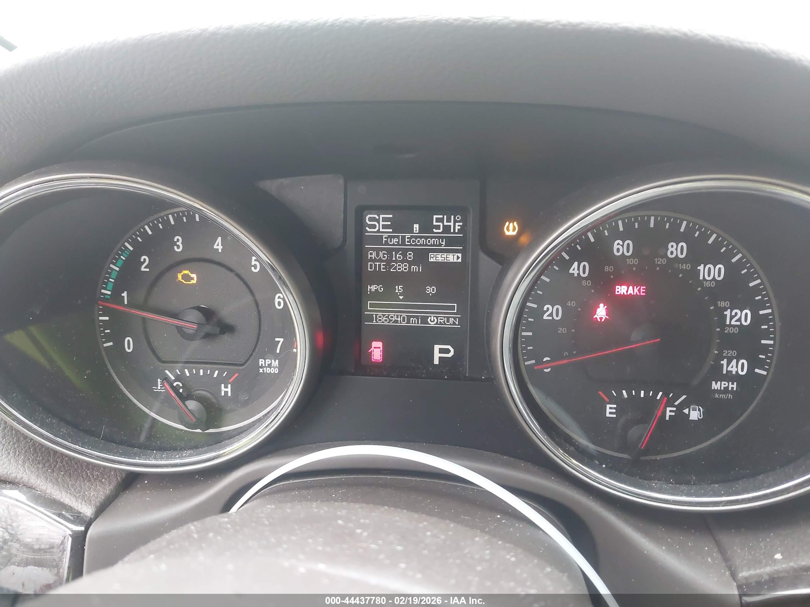 JEEP GRAND image 7
