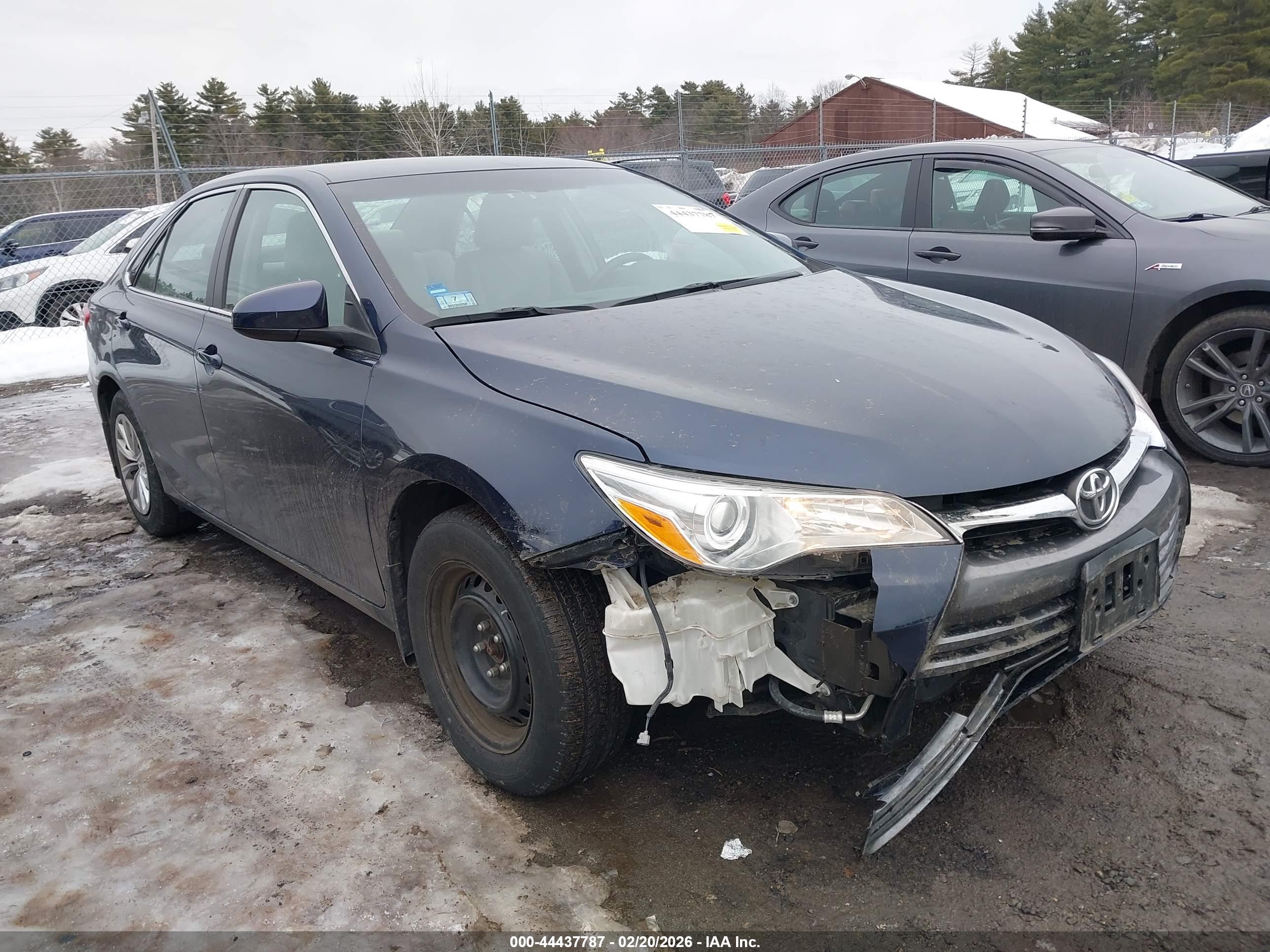 TOYOTA CAMRY image 6