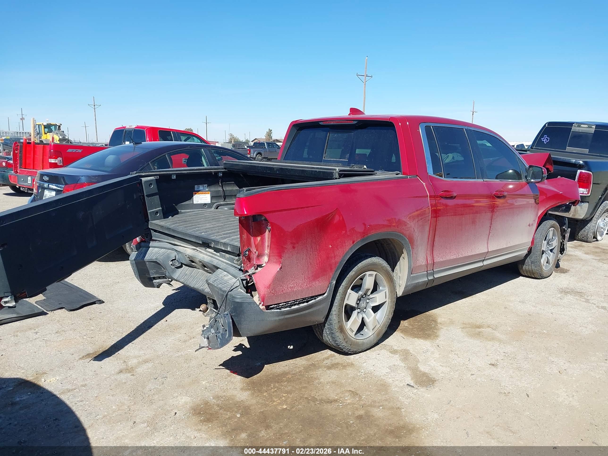 HONDA RIDGELINE image 4