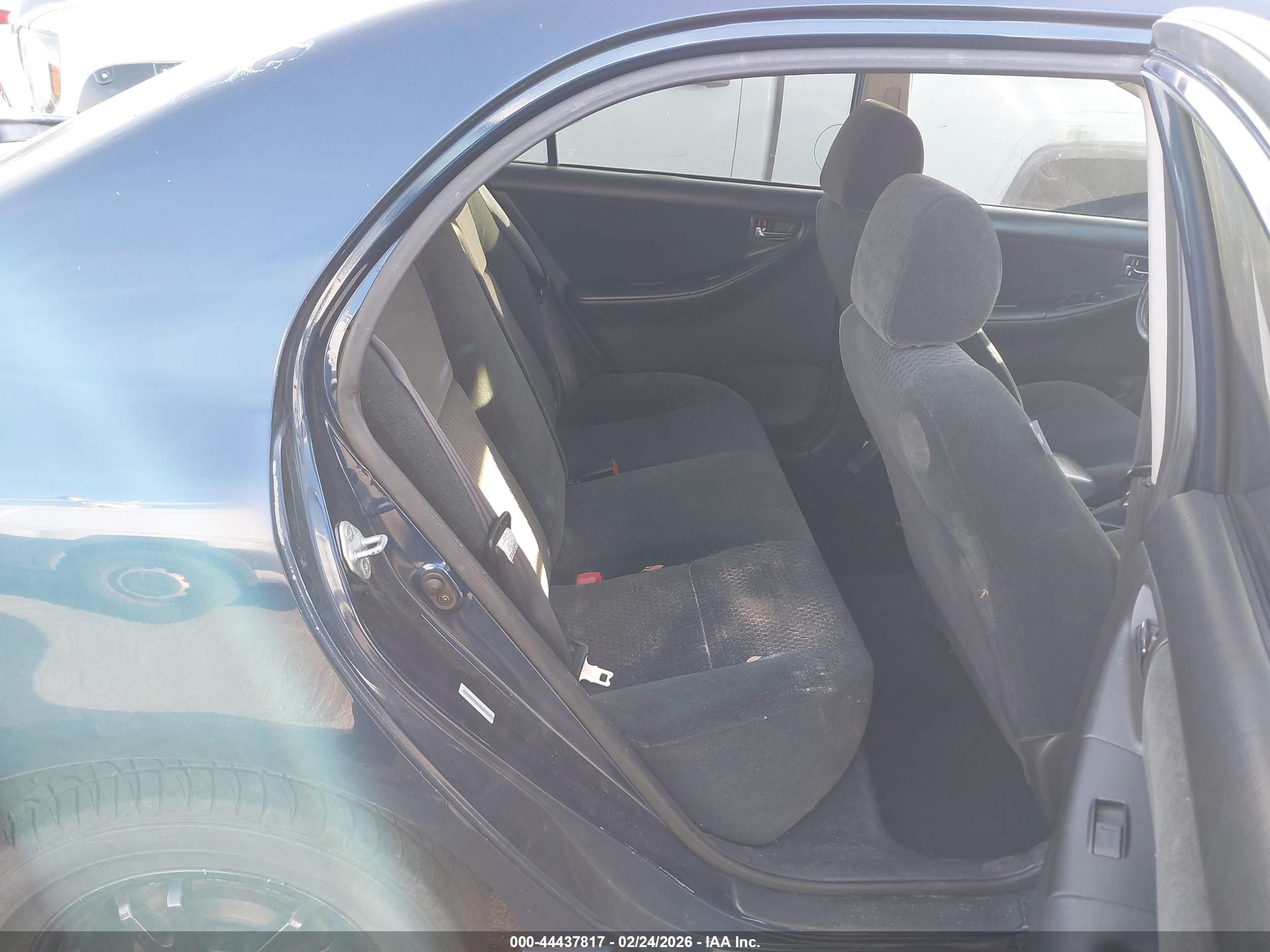 TOYOTA COROLLA image 8
