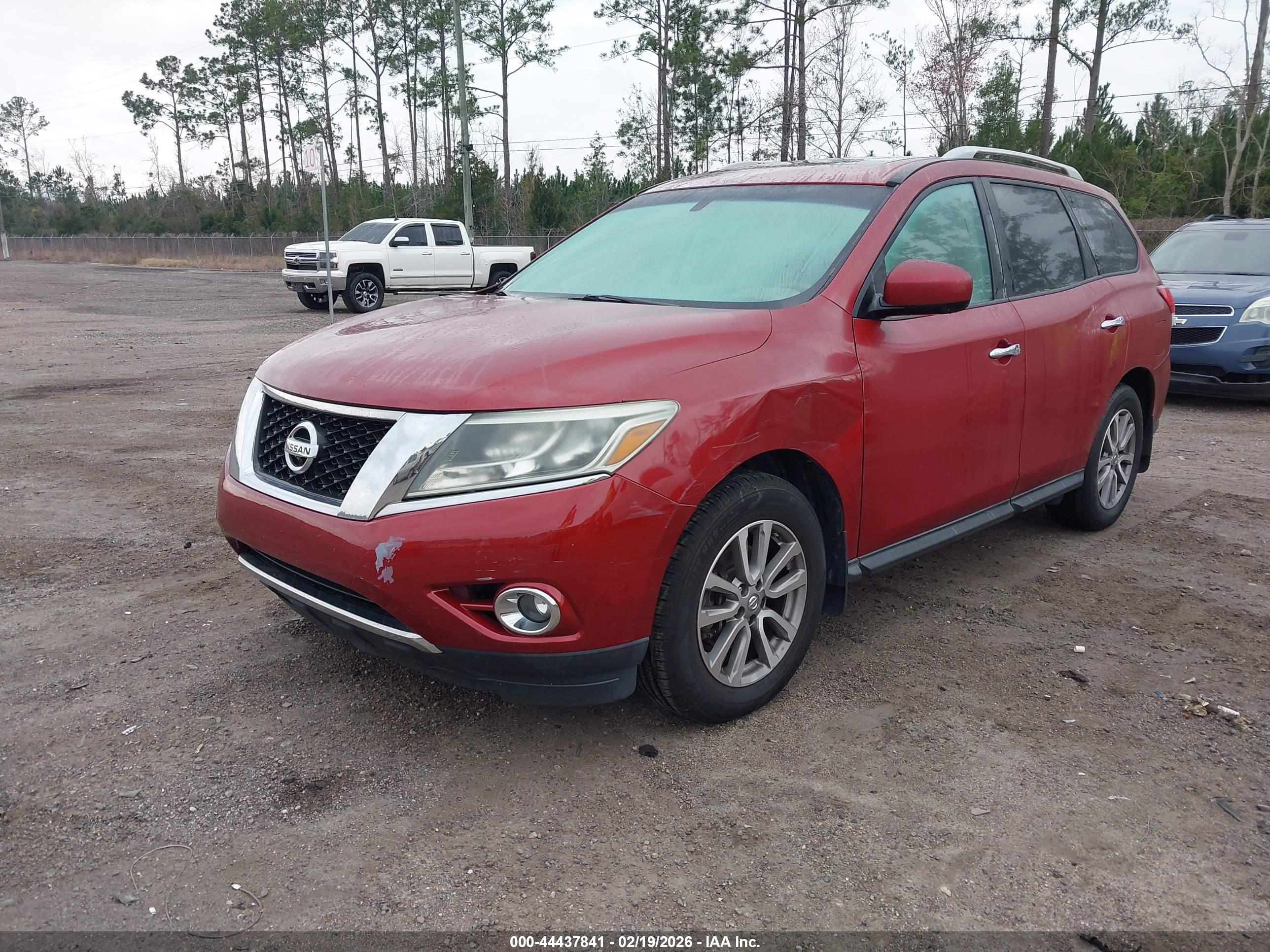 NISSAN PATHFINDER image 2
