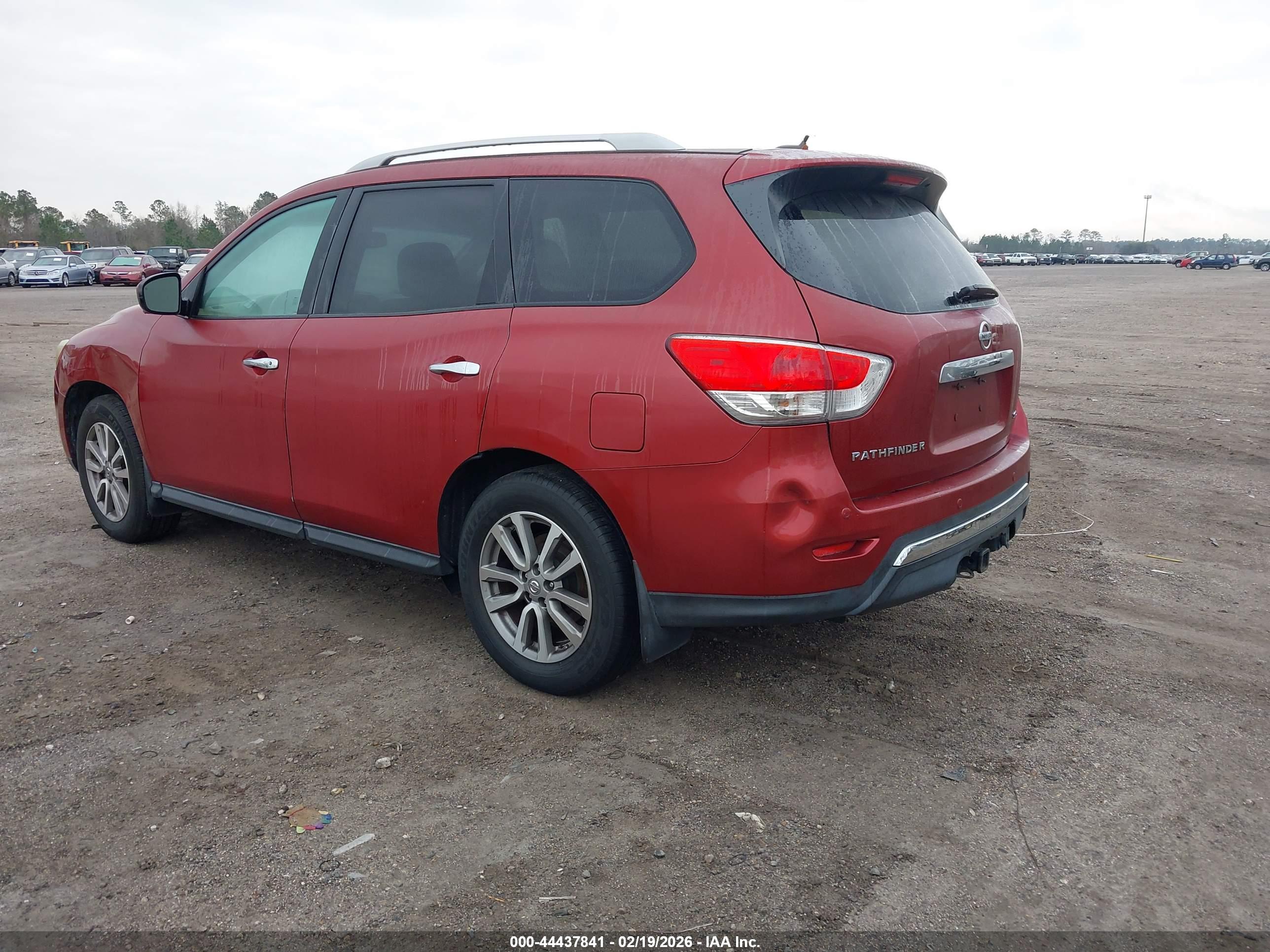 NISSAN PATHFINDER image 3