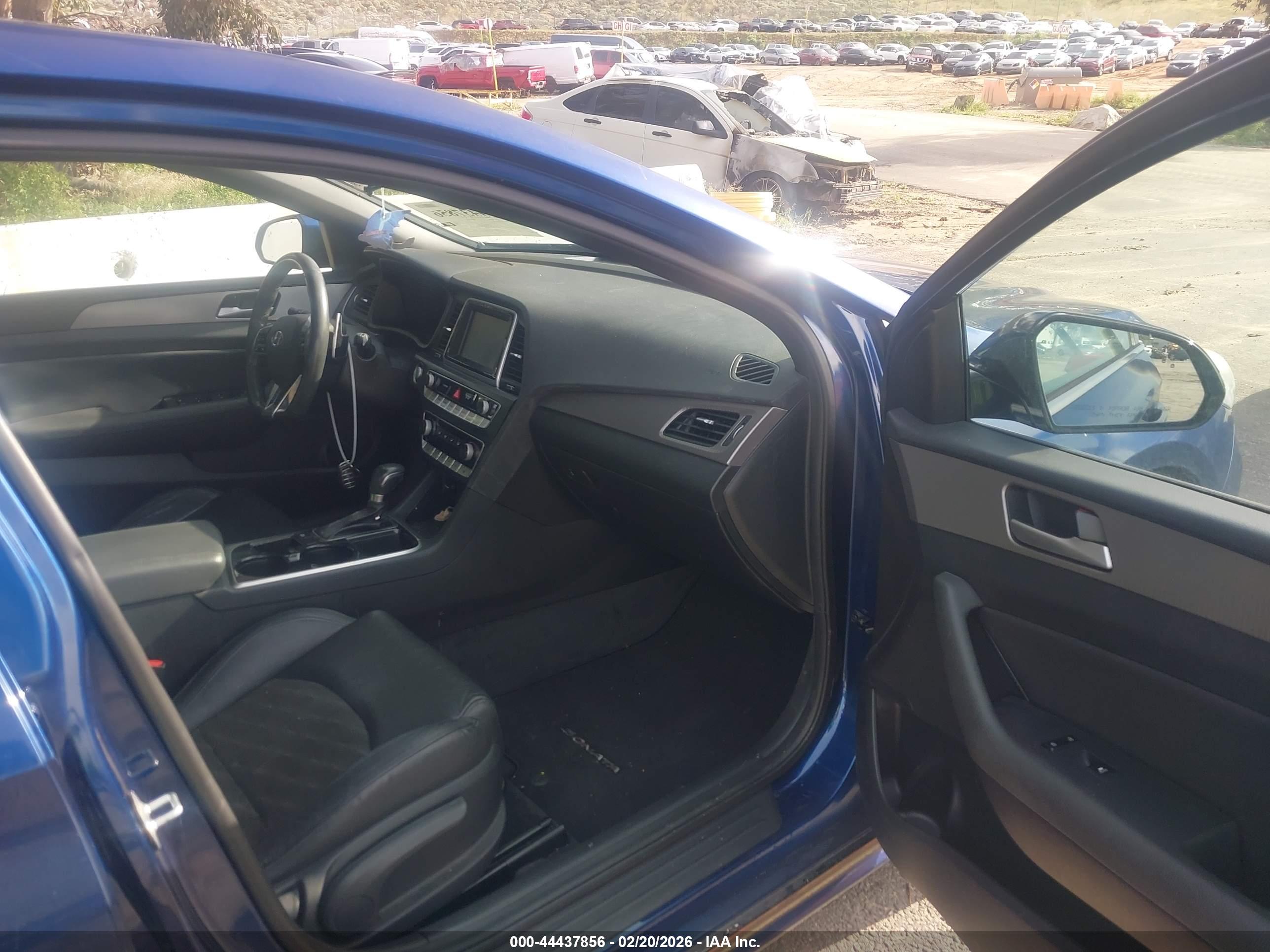 HYUNDAI SONATA image 5
