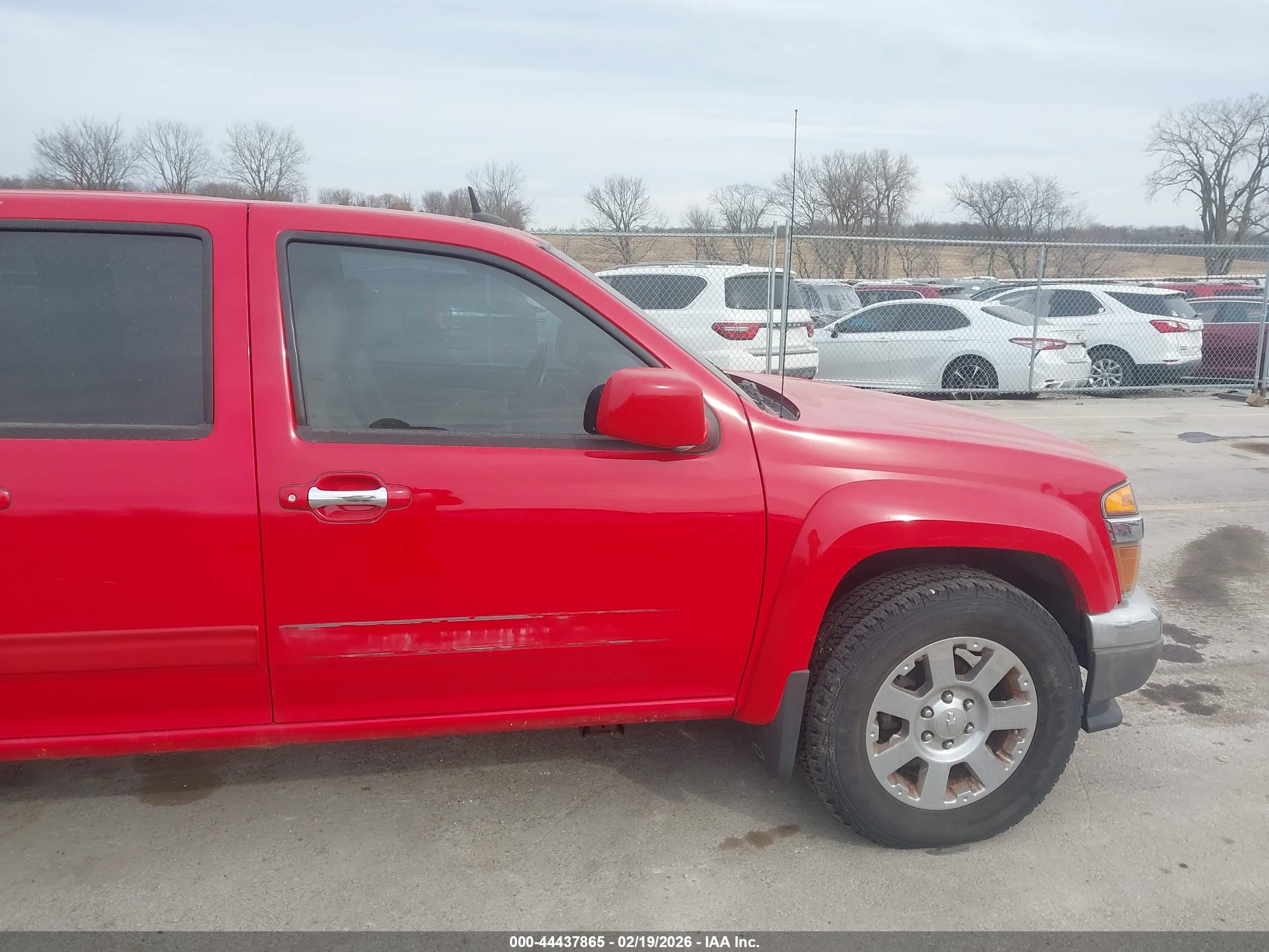 CHEVROLET COLORADO image 6
