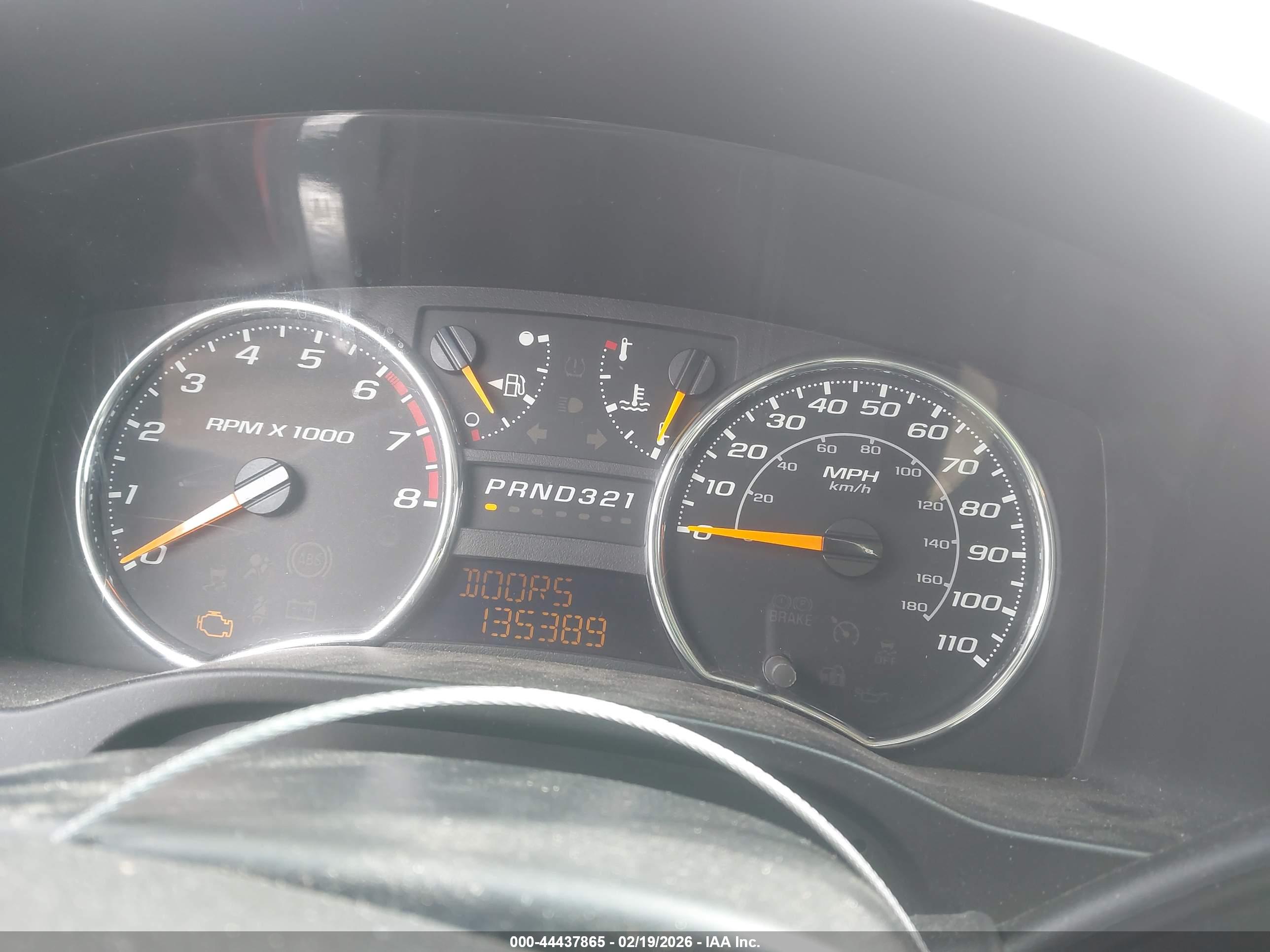 CHEVROLET COLORADO image 7