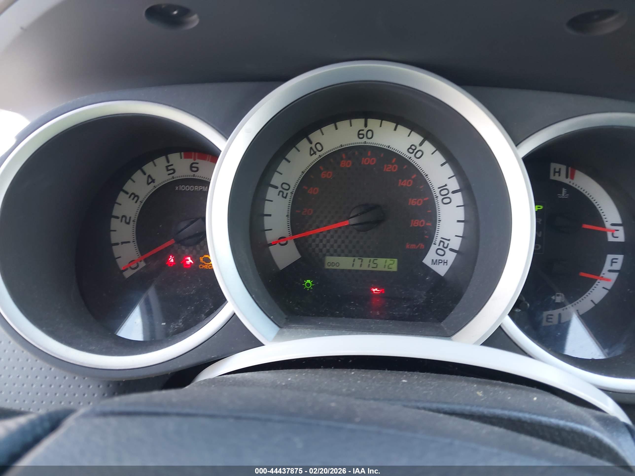 TOYOTA TACOMA image 7