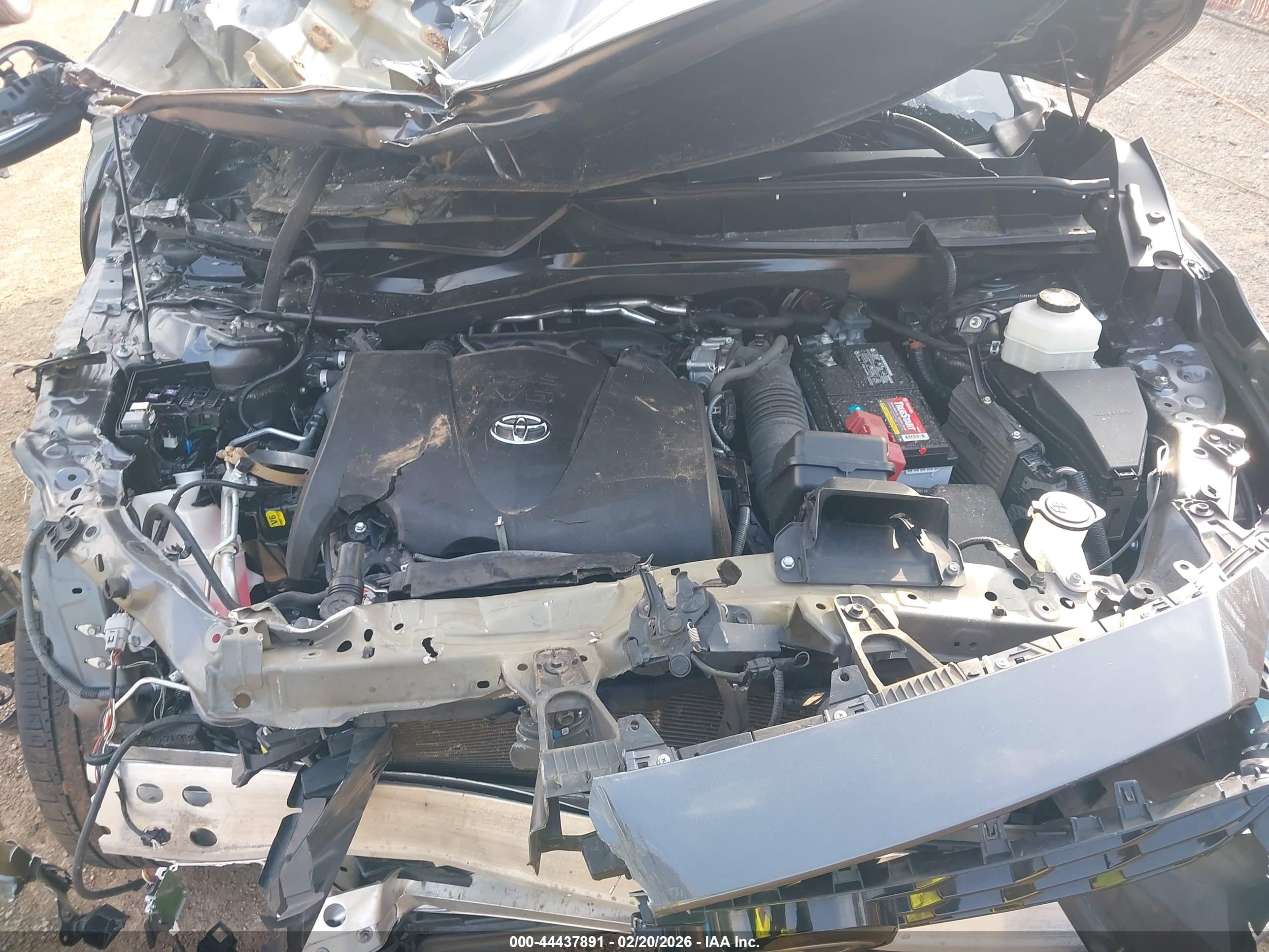 TOYOTA HIGHLANDER image 10