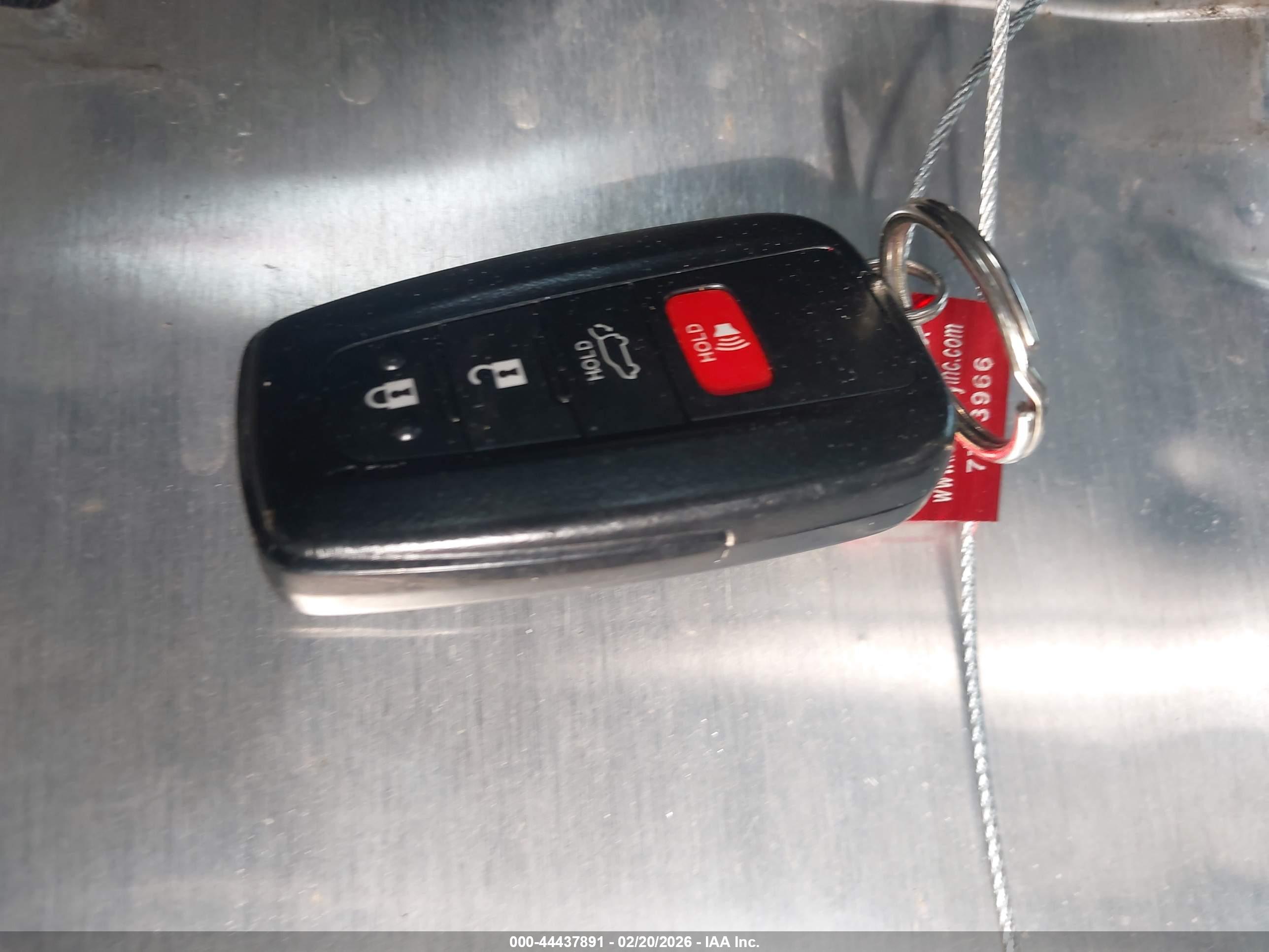 TOYOTA HIGHLANDER image 11
