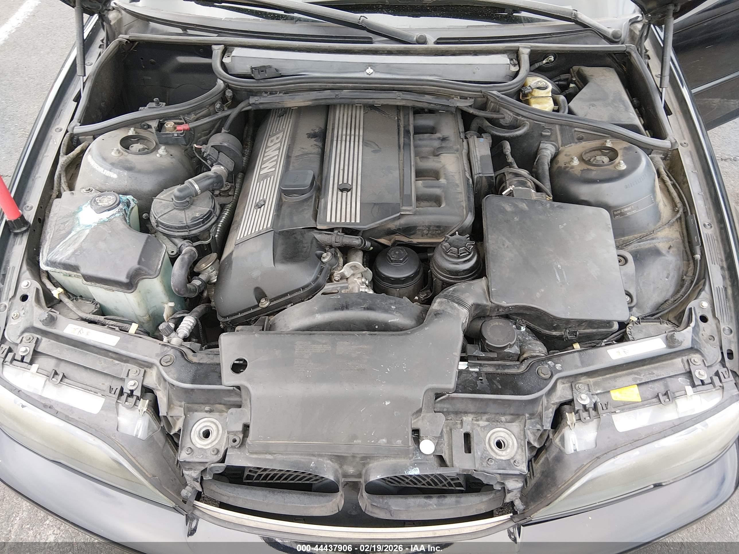 BMW 325CI image 10
