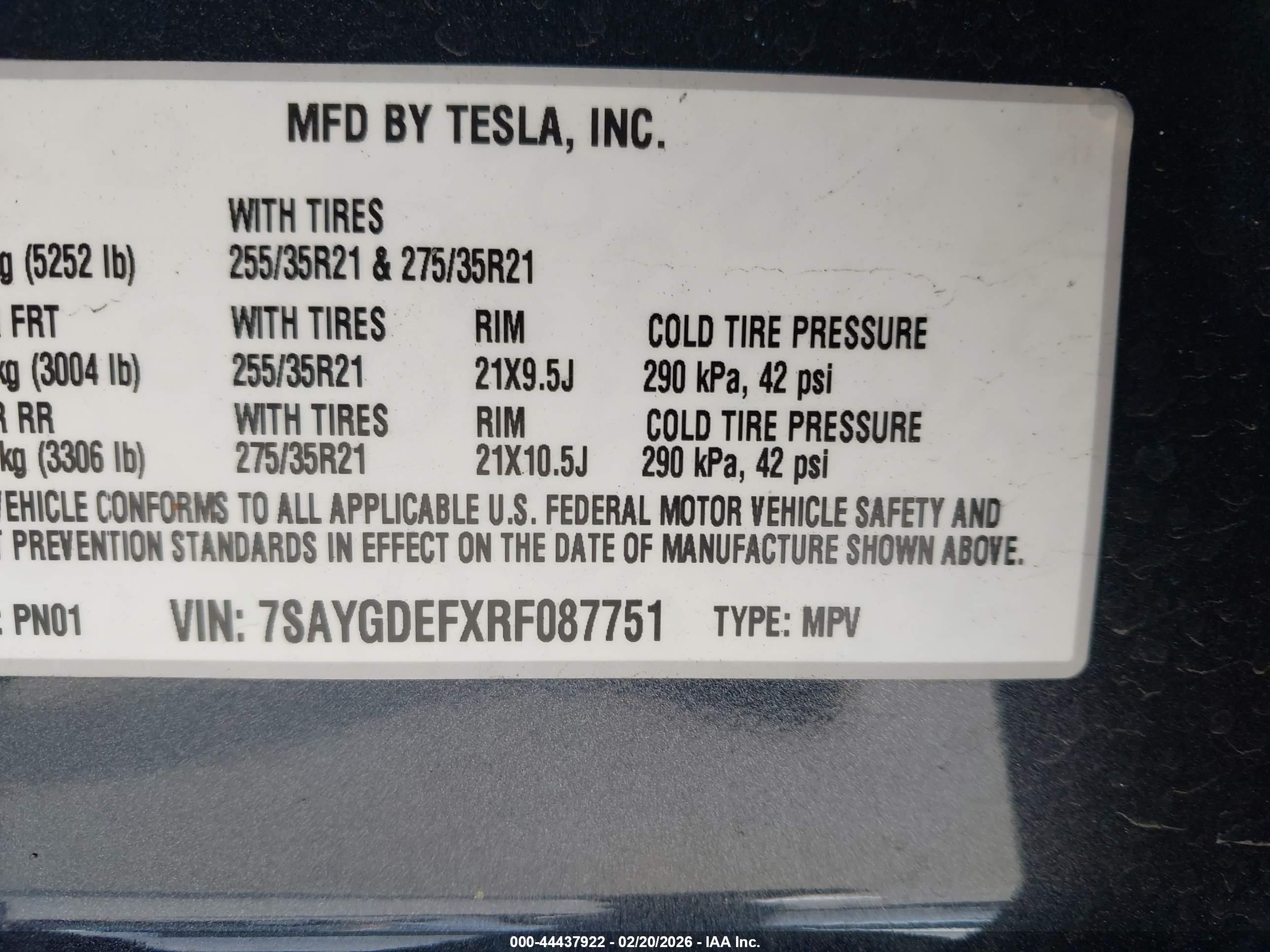 TESLA MODEL image 9