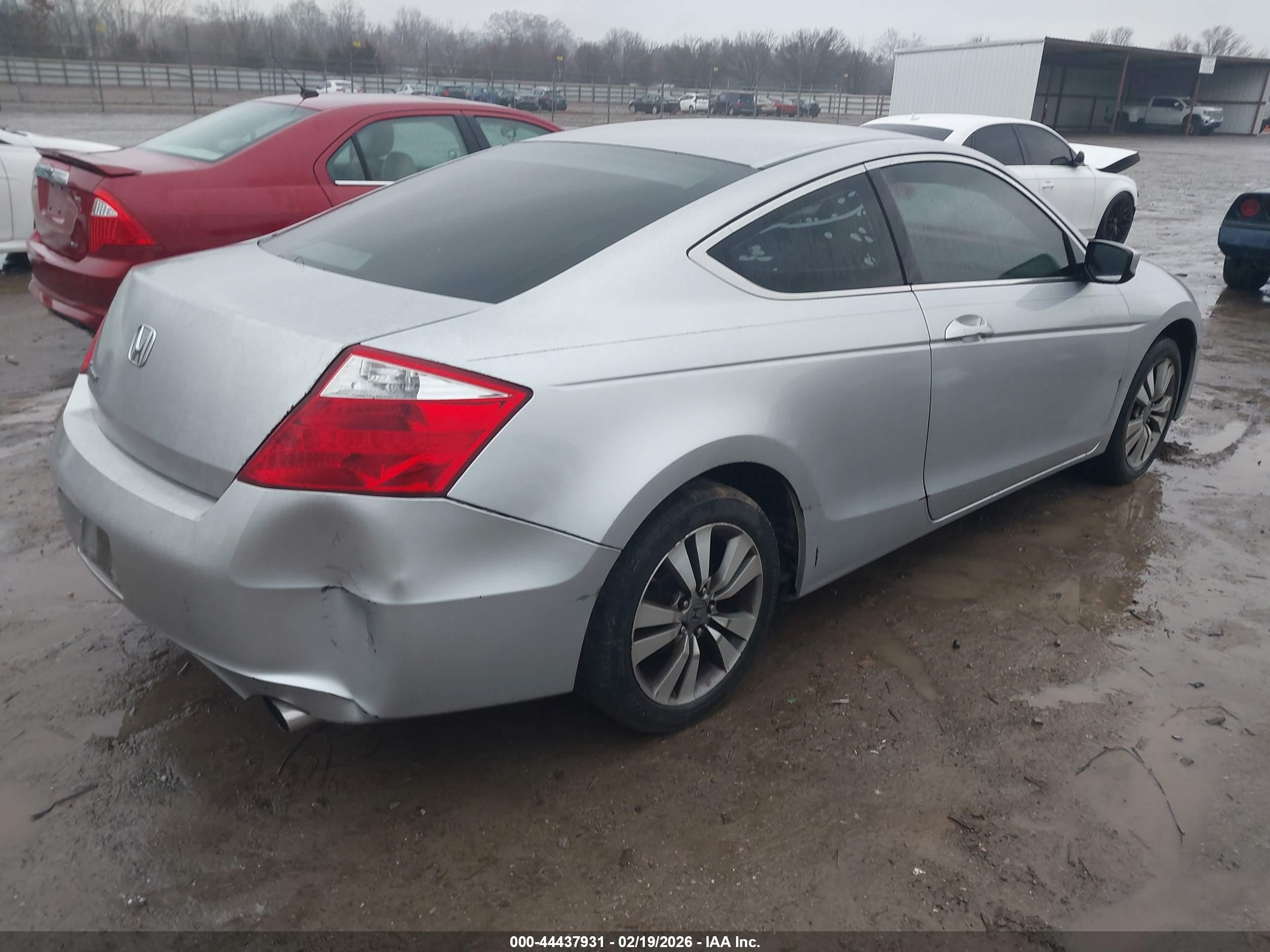 HONDA ACCORD image 4