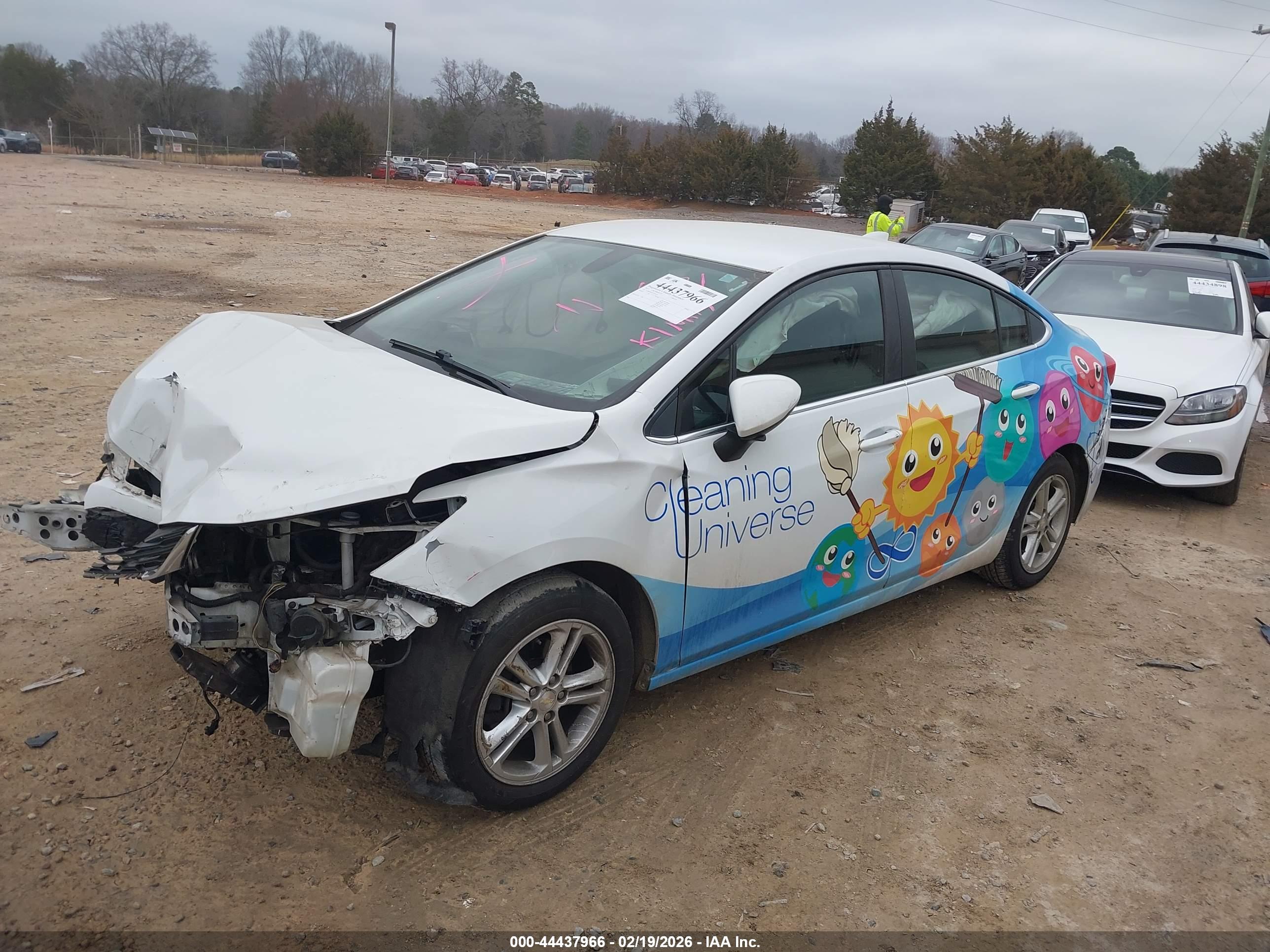 CHEVROLET CRUZE image 2
