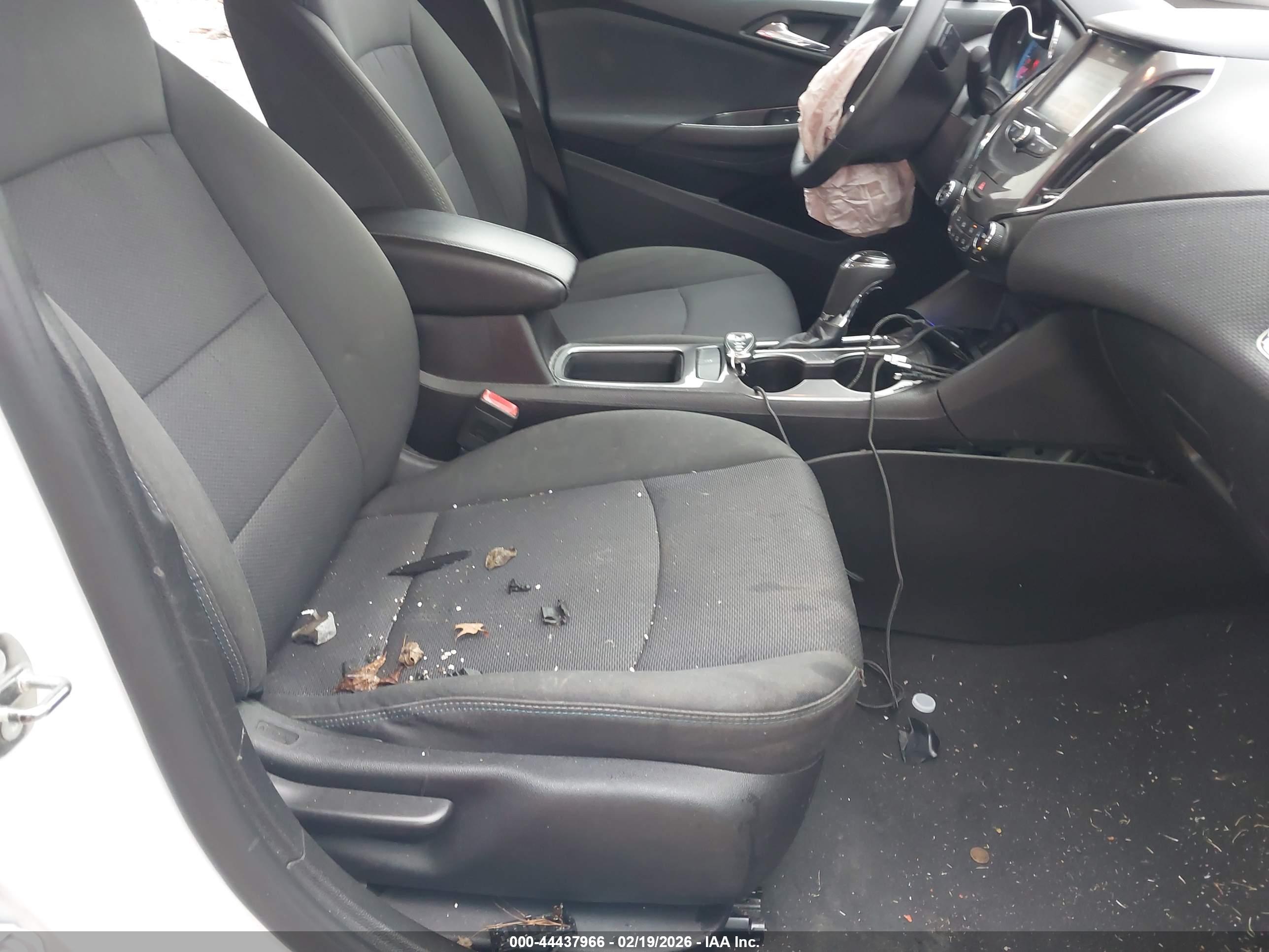 CHEVROLET CRUZE image 5
