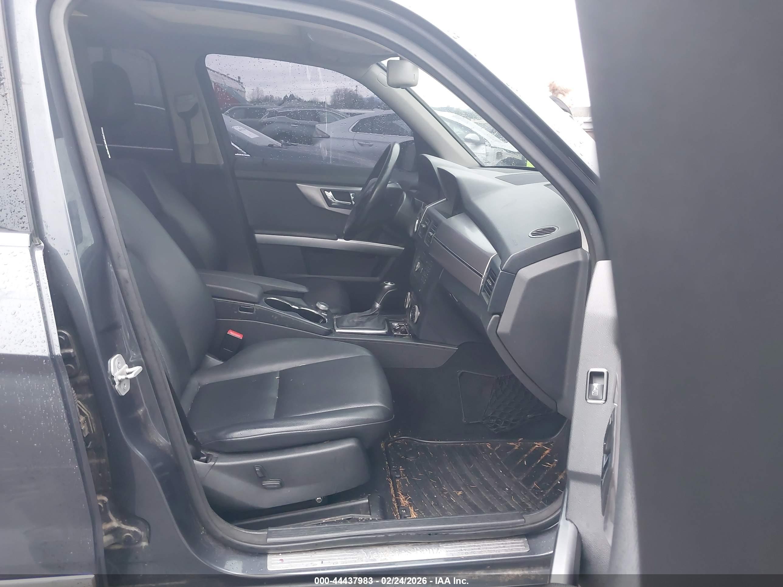MERCEDES-BENZ GLK image 5