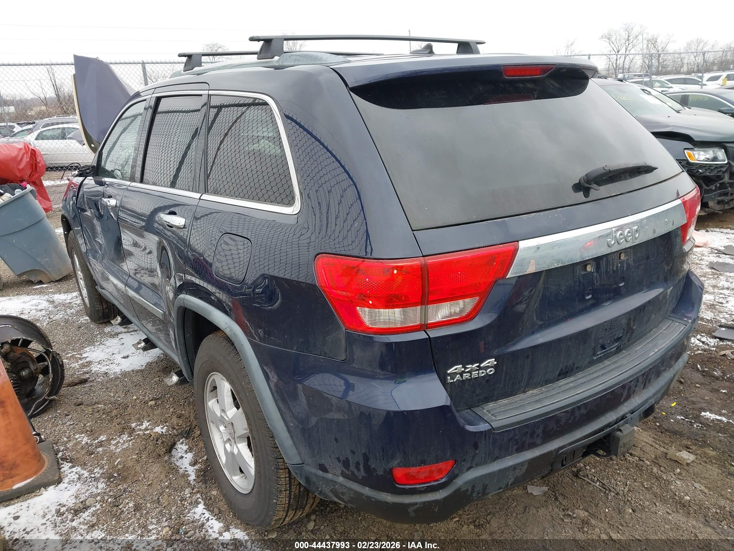 JEEP GRAND image 3