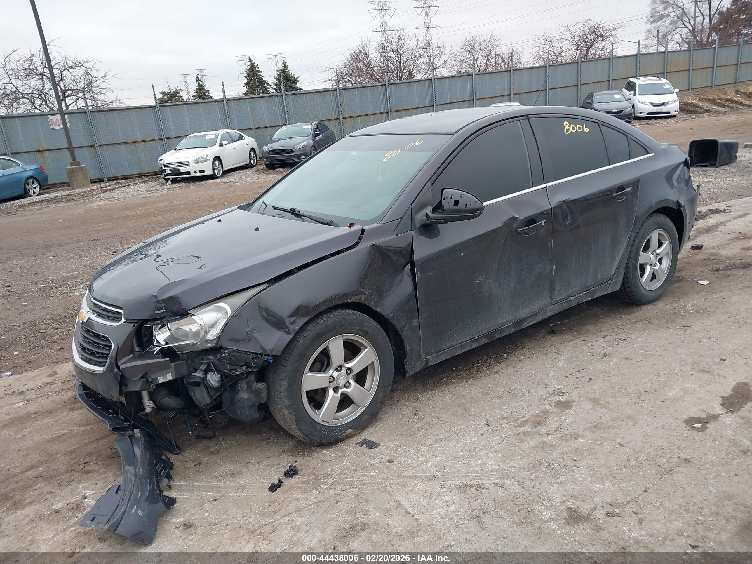 CHEVROLET CRUZE image 2
